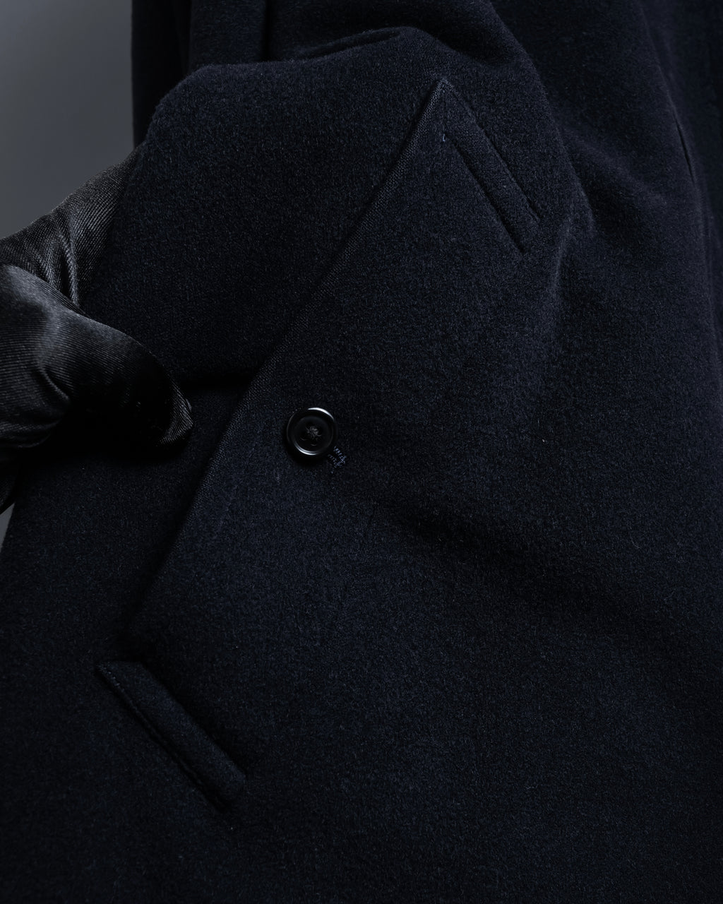"BURBERRYS" High density wool stand collar coat