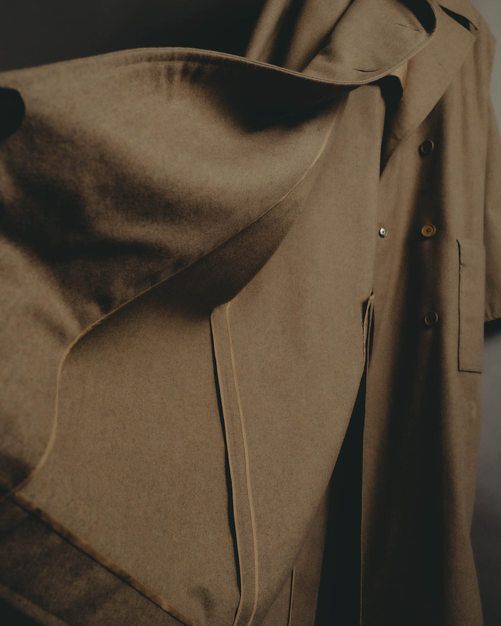 "Chloé" 70's-80's Wide-lapel double-breasted long coat