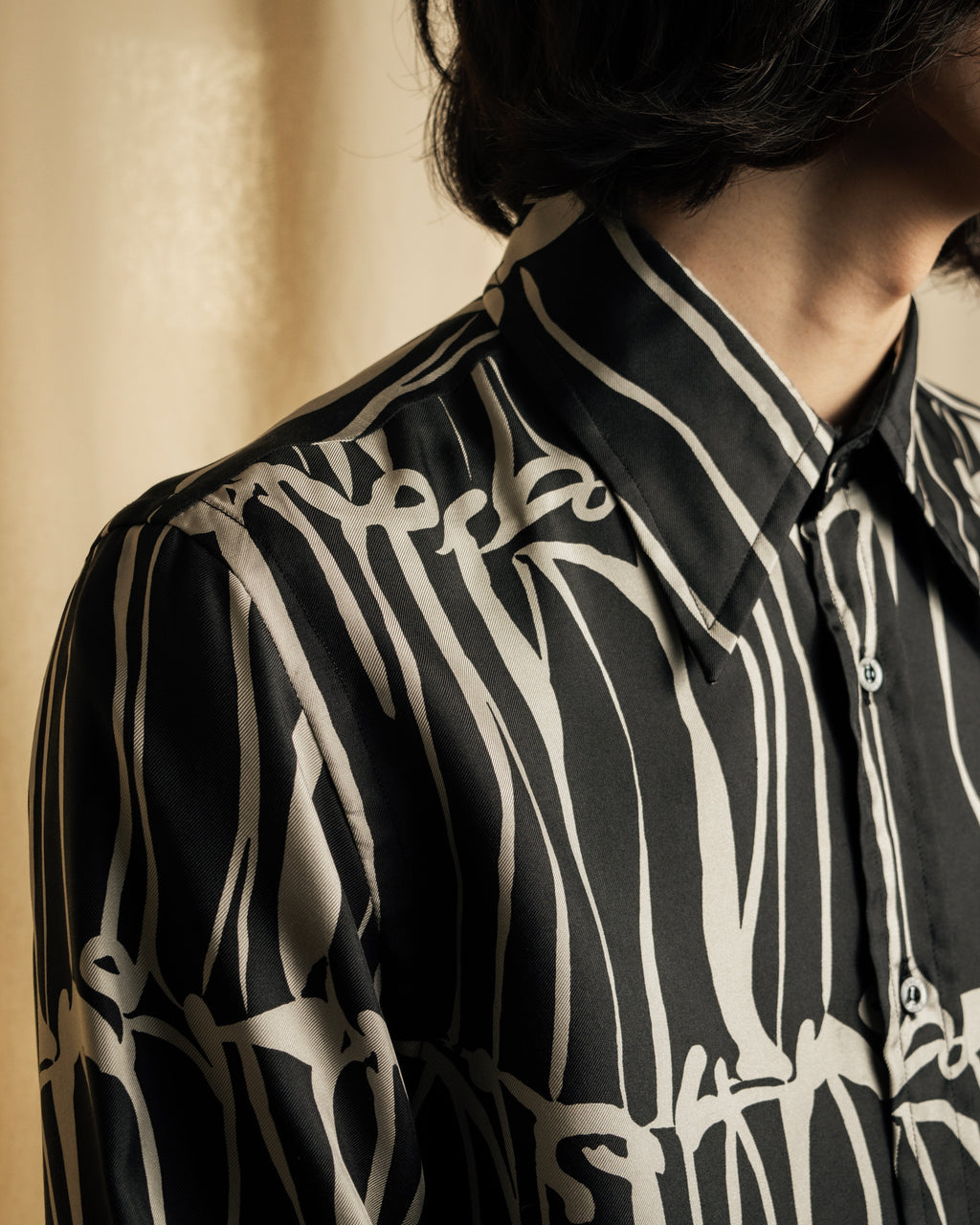 "GUCCI" Handwritten calligraphy pattern silk shirt