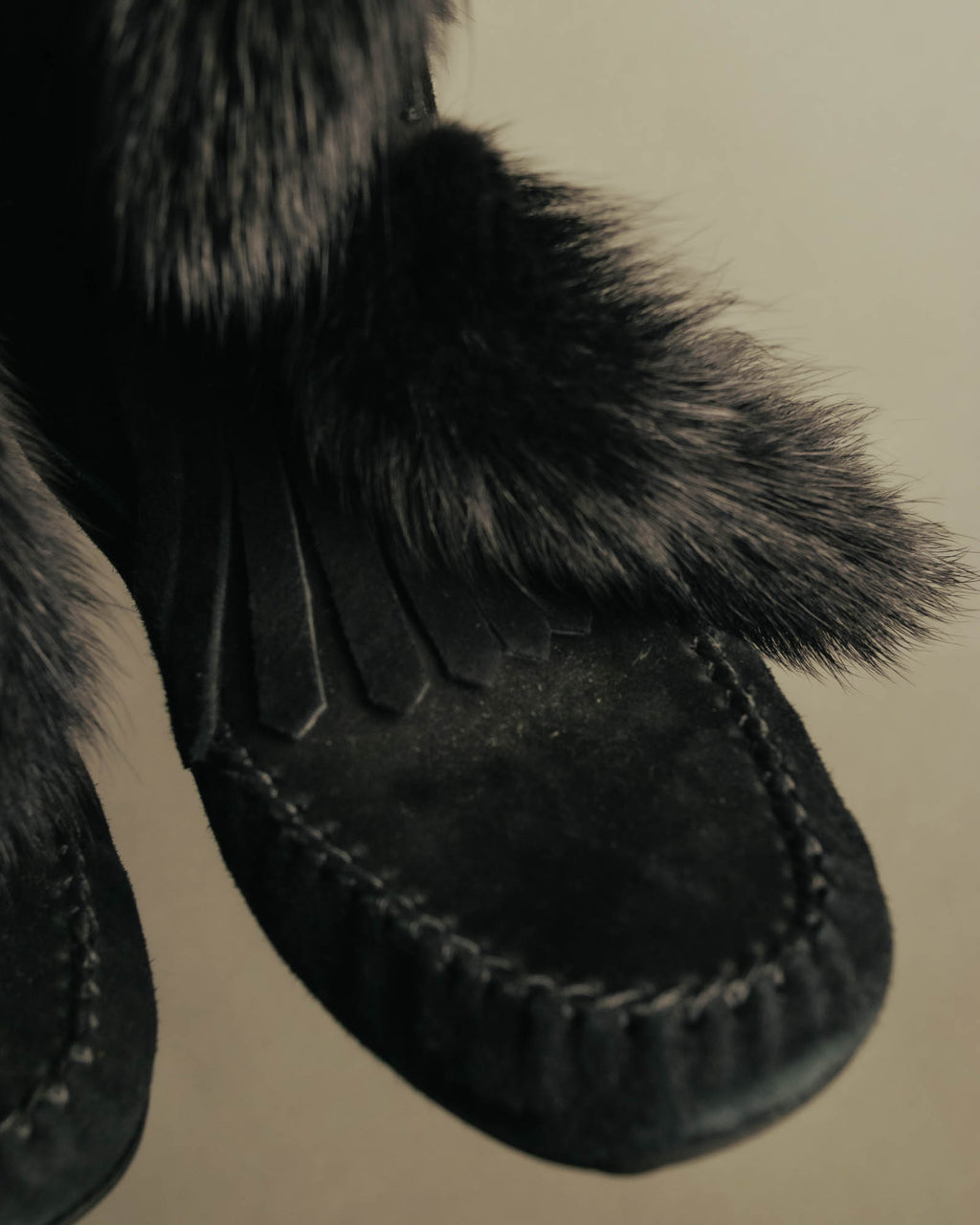 “YVES SAINT LAURENT“ Fur trimmed suede winter boots