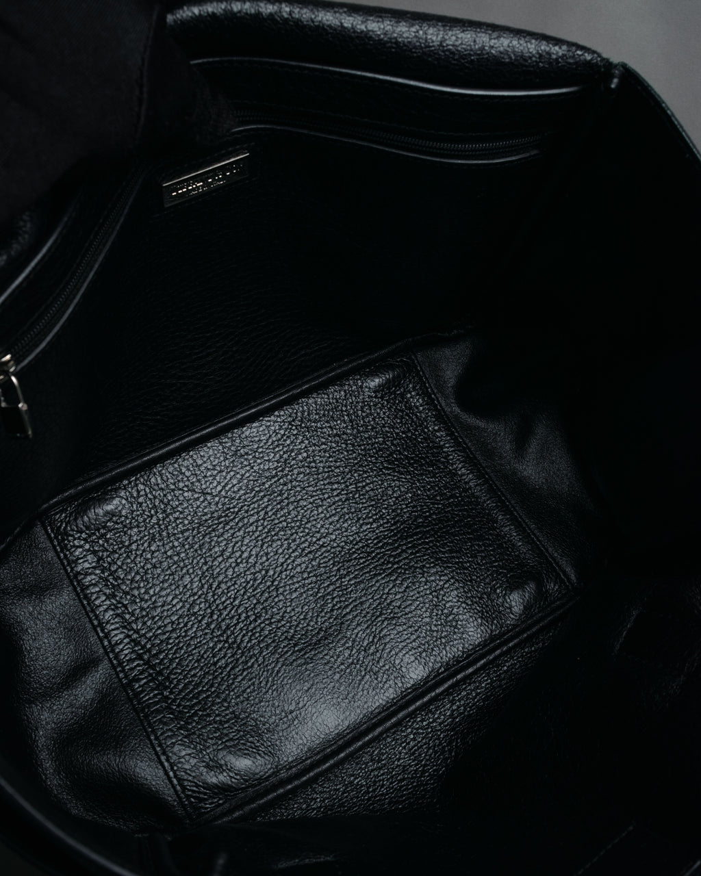 “TIFFANY & CO.” 2010’s Grained leather chain shoulder bag