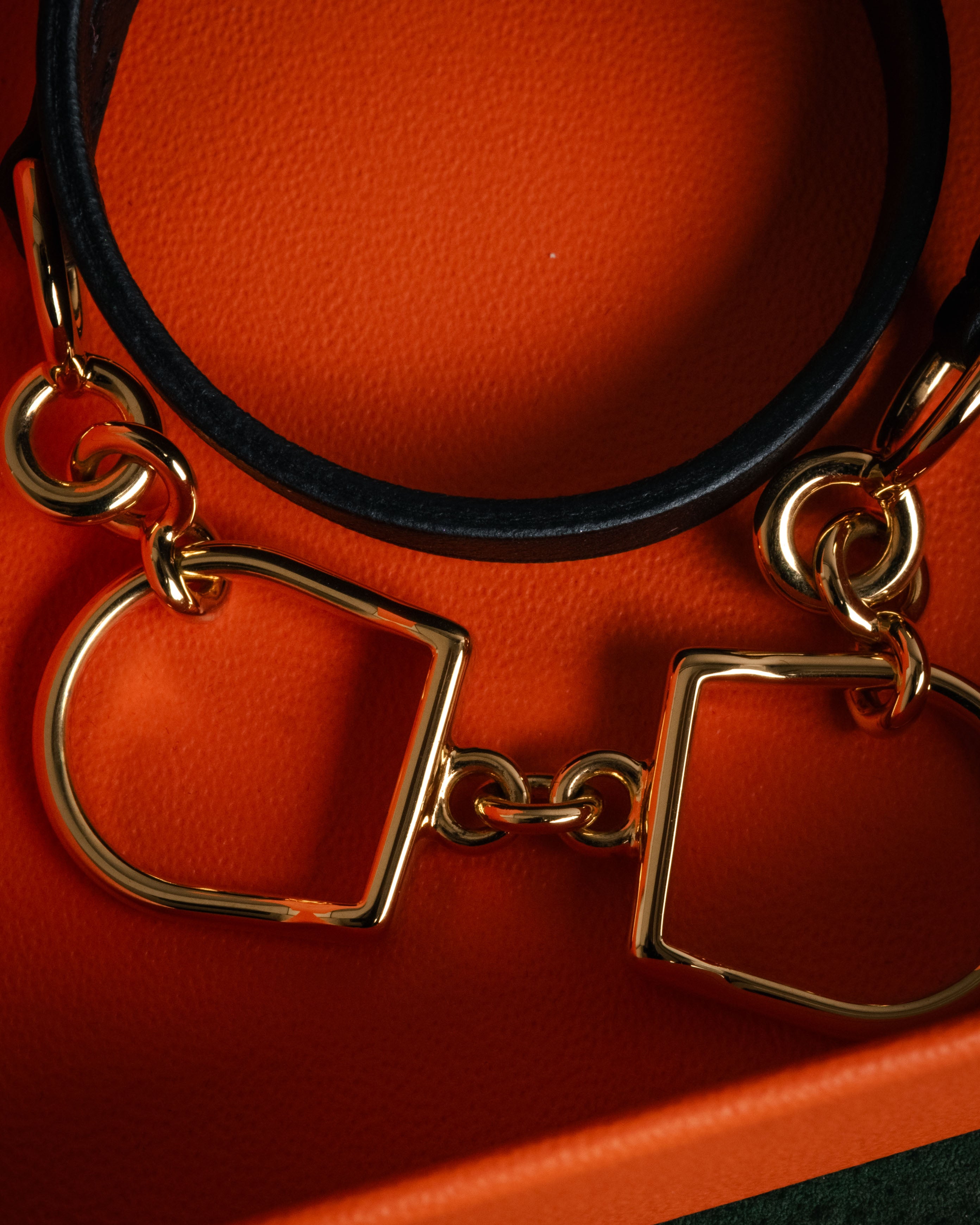 “HERMES“ 90’s Stirrup motif double tour bracelet