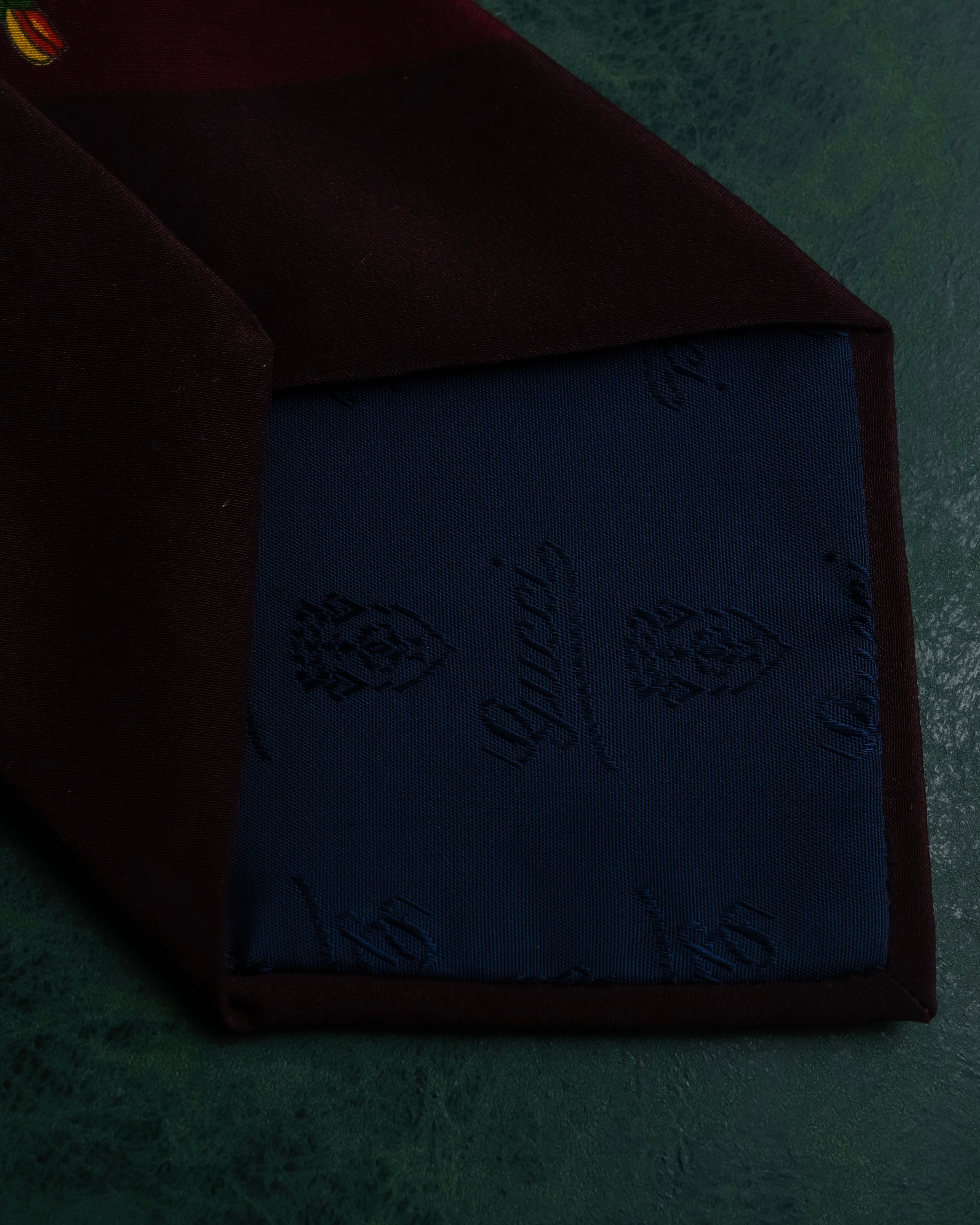 "GUCCI" Flower motif vintage logo design silk neck tie