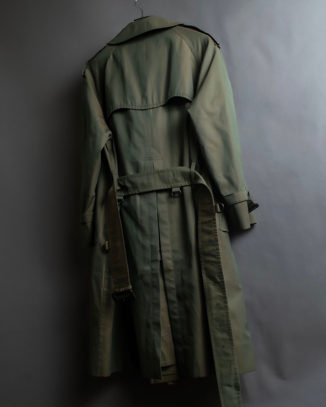 "BURBERRYS" Iridescent belted oversized trench coat