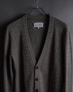 "MAISON MARGIELA" 13AW Patch accented low gauge wool cardigan