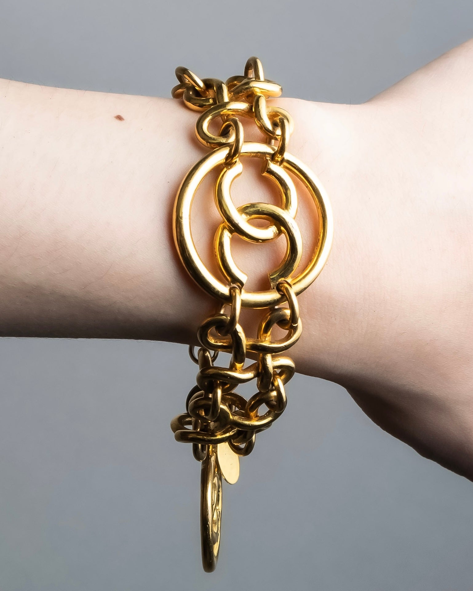 "1993's CHANEL" Coco mark motif gold bracelet