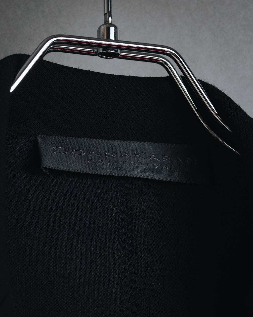 "Donna Karan" Contrast piped tailored jacket