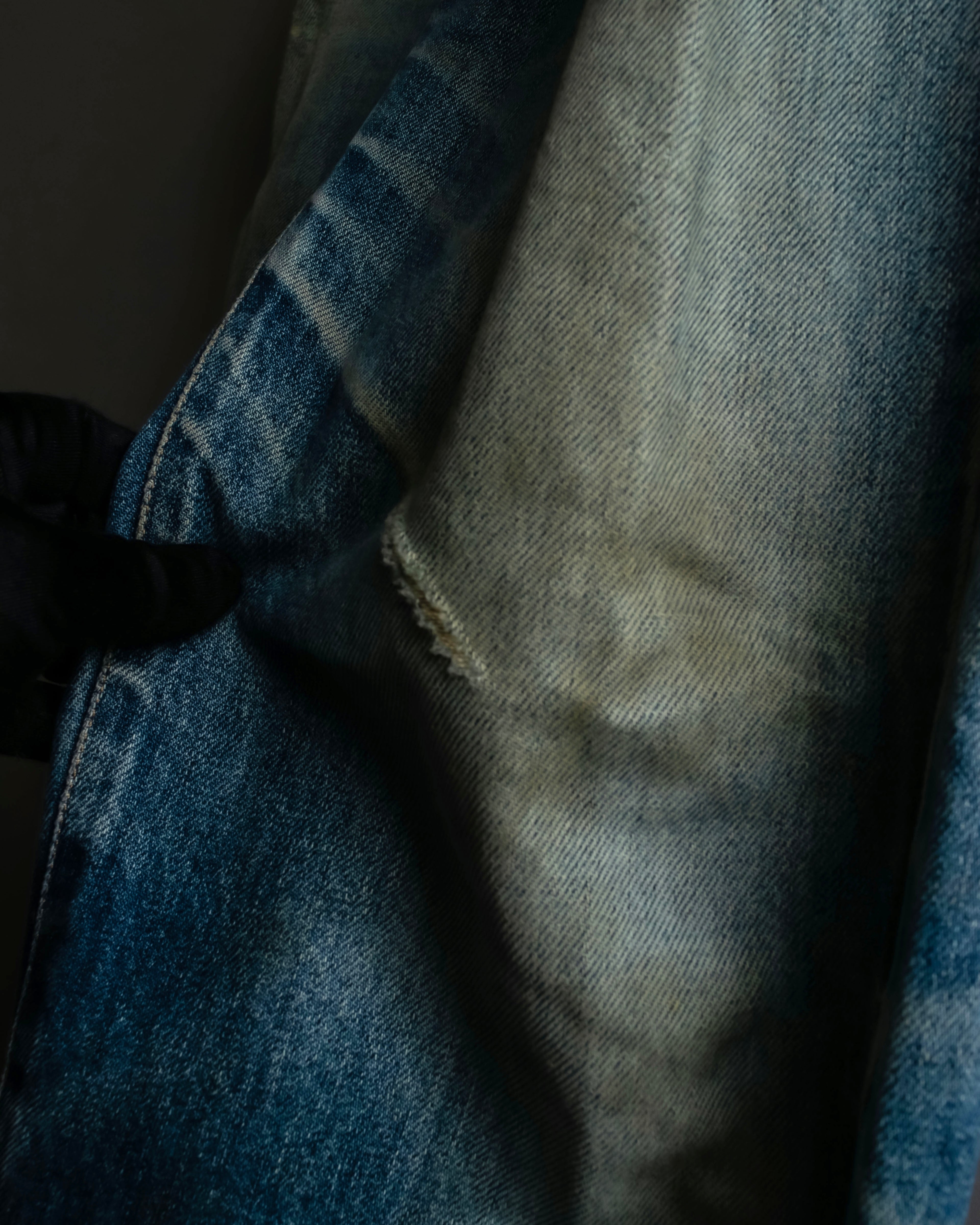 "GUCCI" Gradient fade design tapered denim