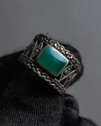 "Vintage green stone top silver ring"