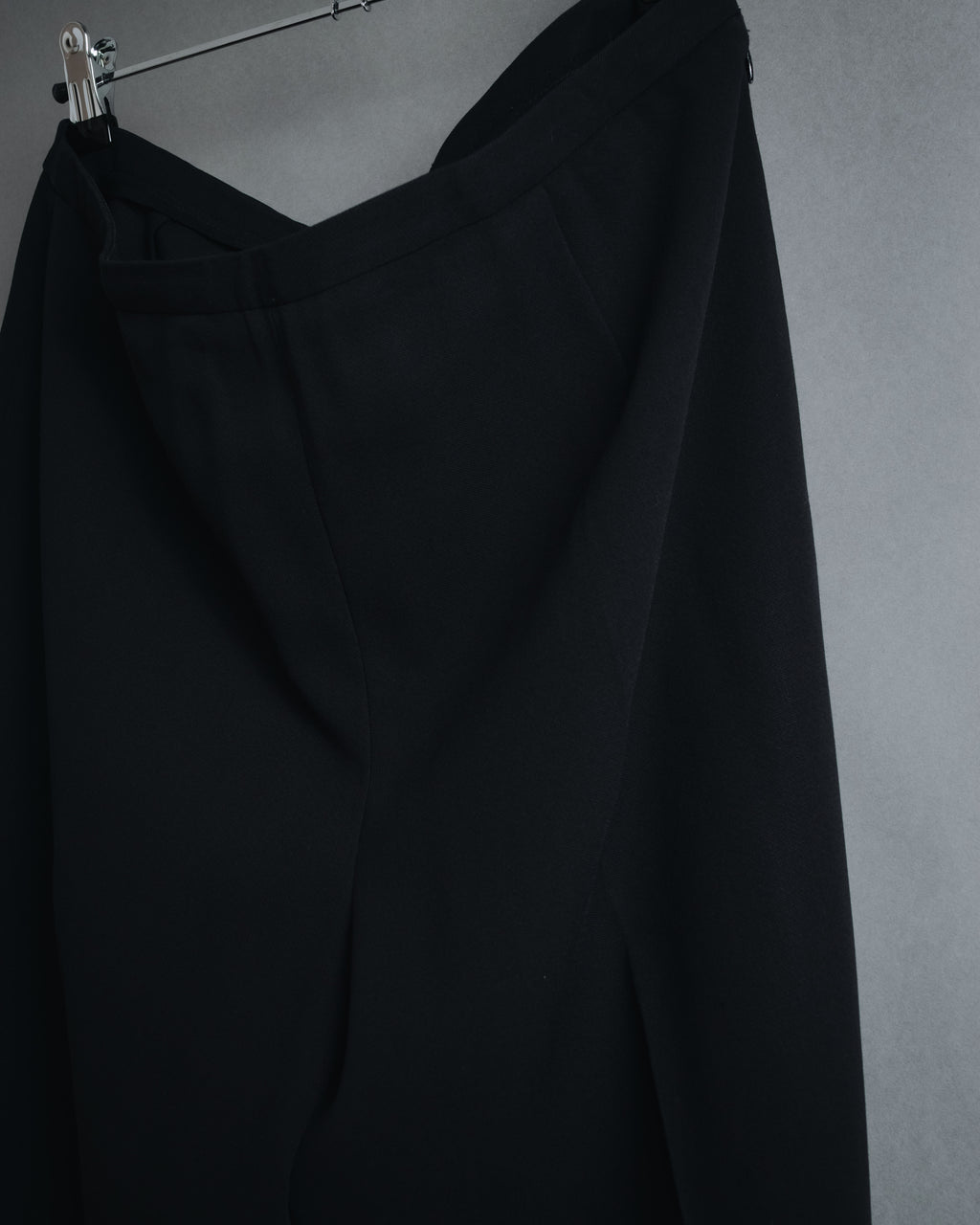 "GIORGIO ARMANI" 90’s Minimalist straight-leg virgin wool slacks