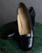 "GUCCI" Metal plate design leather heel pumps