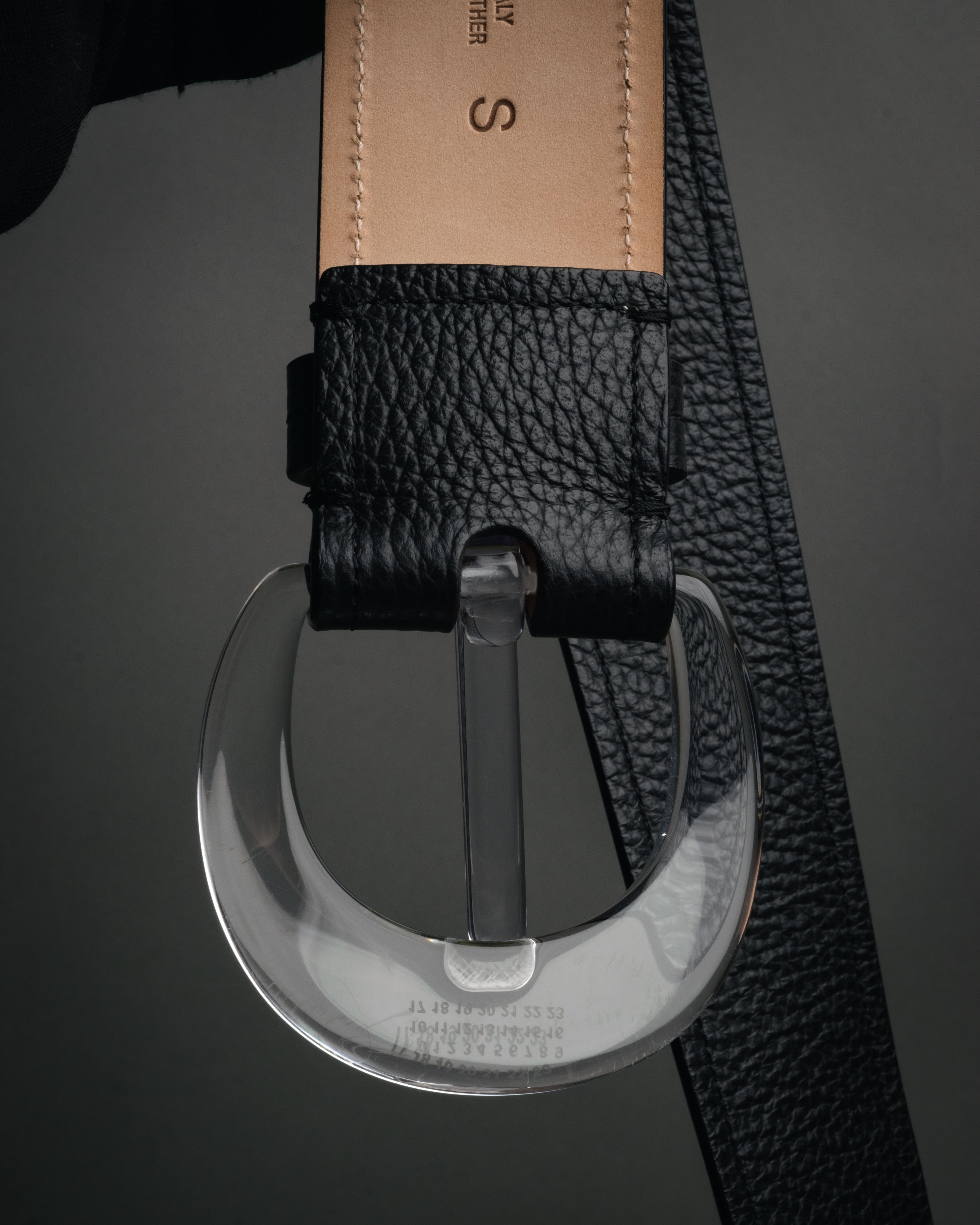 “Maison Margiela” 2016-2022 Clear calendar buckle grained leather belt