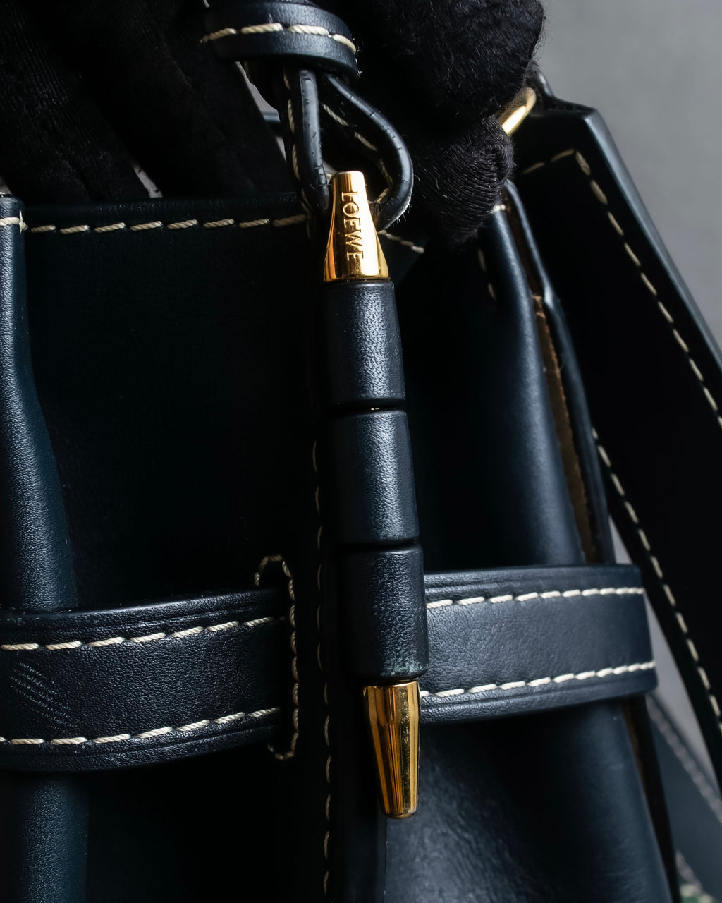 "LOEWE" Gate top handle 2way leather bag