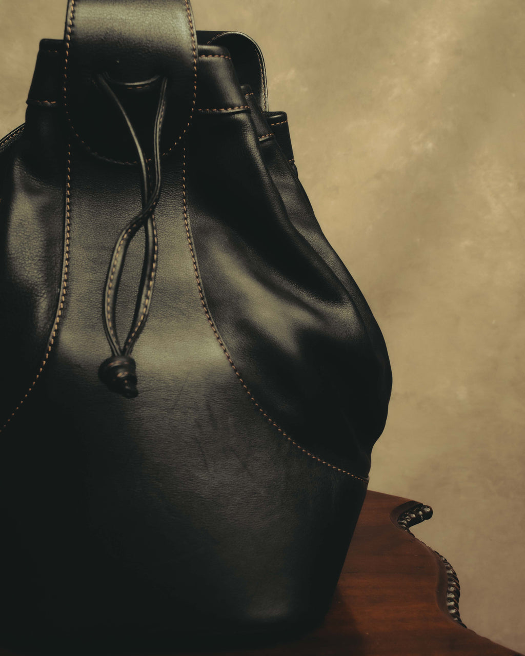 "LOEWE" 90's-10's classic drawstring shoulder bag