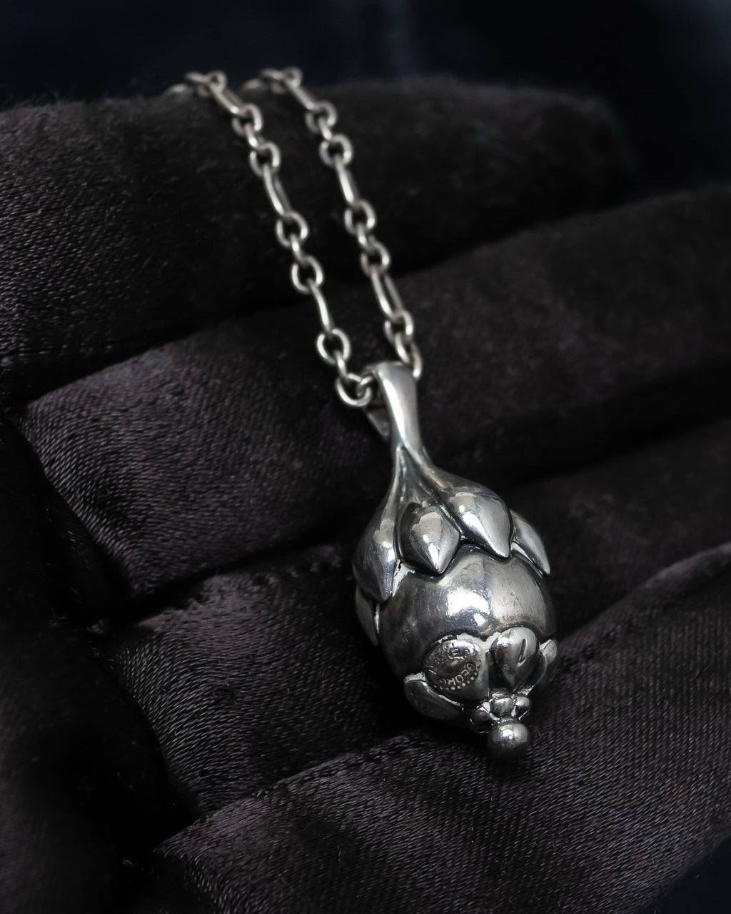 “Georg Jensen” Fruit motif designed silver chain necklace