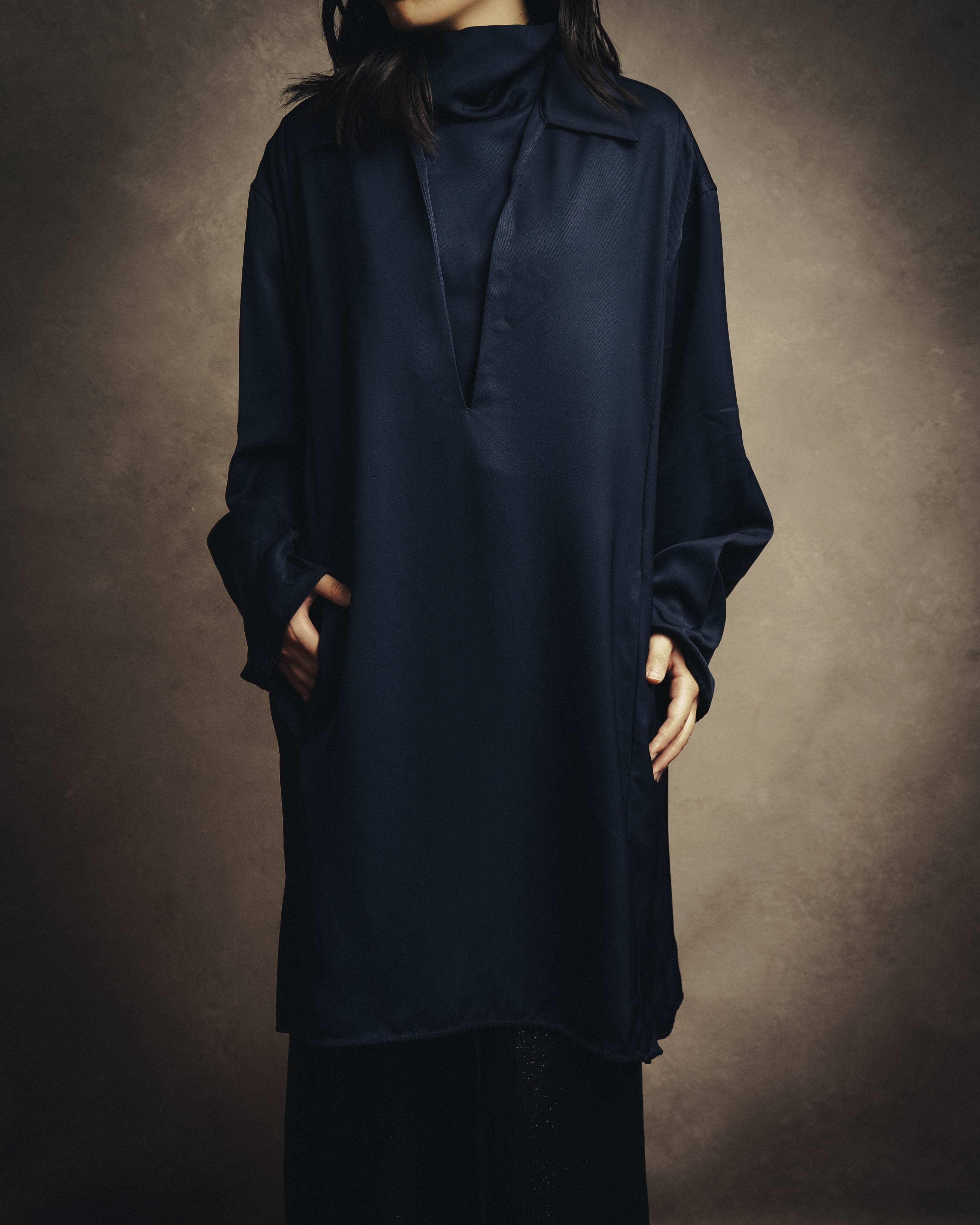 -SPECIAL- "Jil Sander" 2023 Elegant rayon skipper mock-neck shift dress
