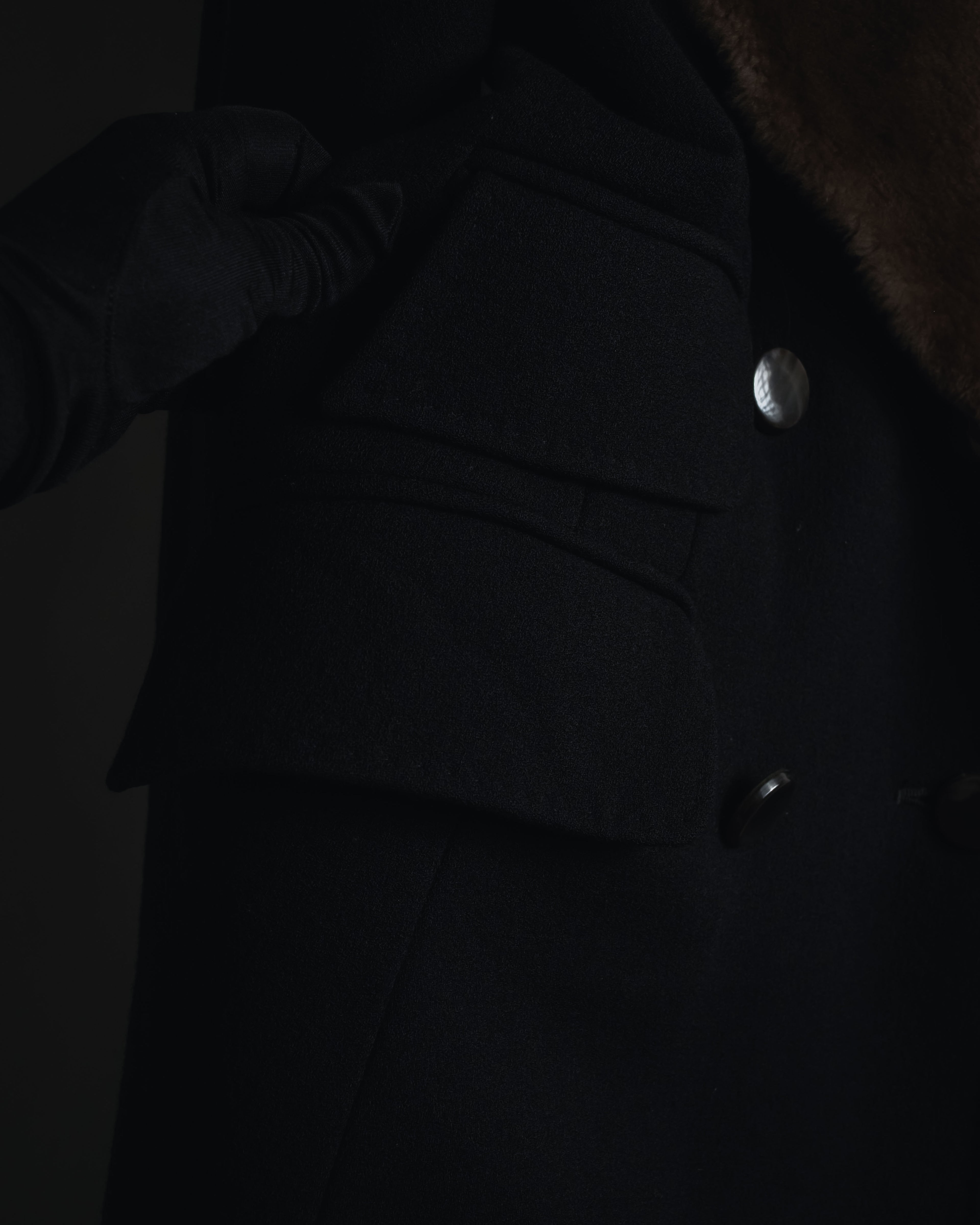 -SPECIAL- "Max Mara"
90’s Detachable fur collar virgin wool long coat