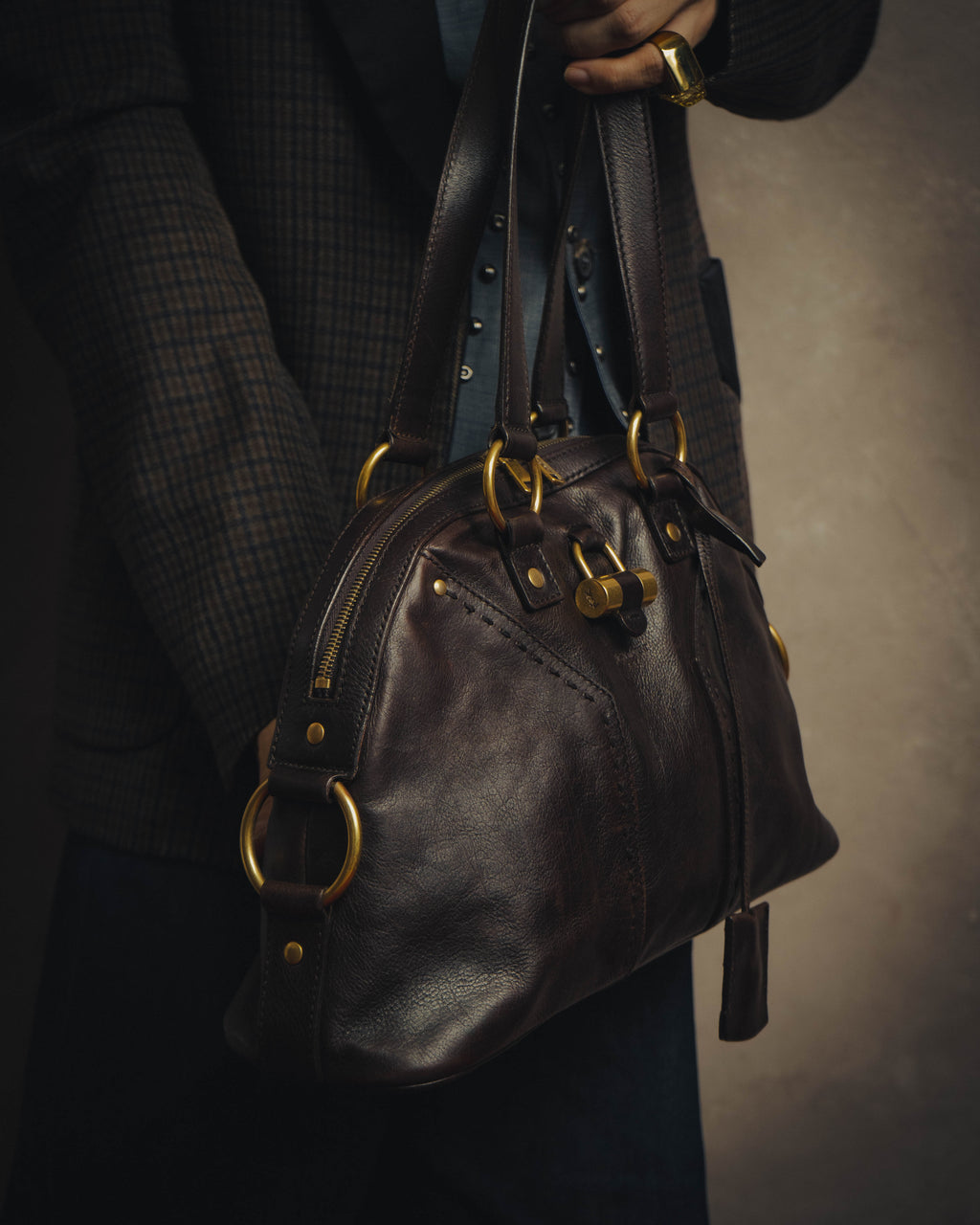 -SPECIAL- “Yves Saint Laurent” 00’s-10’s Muse leather handbag