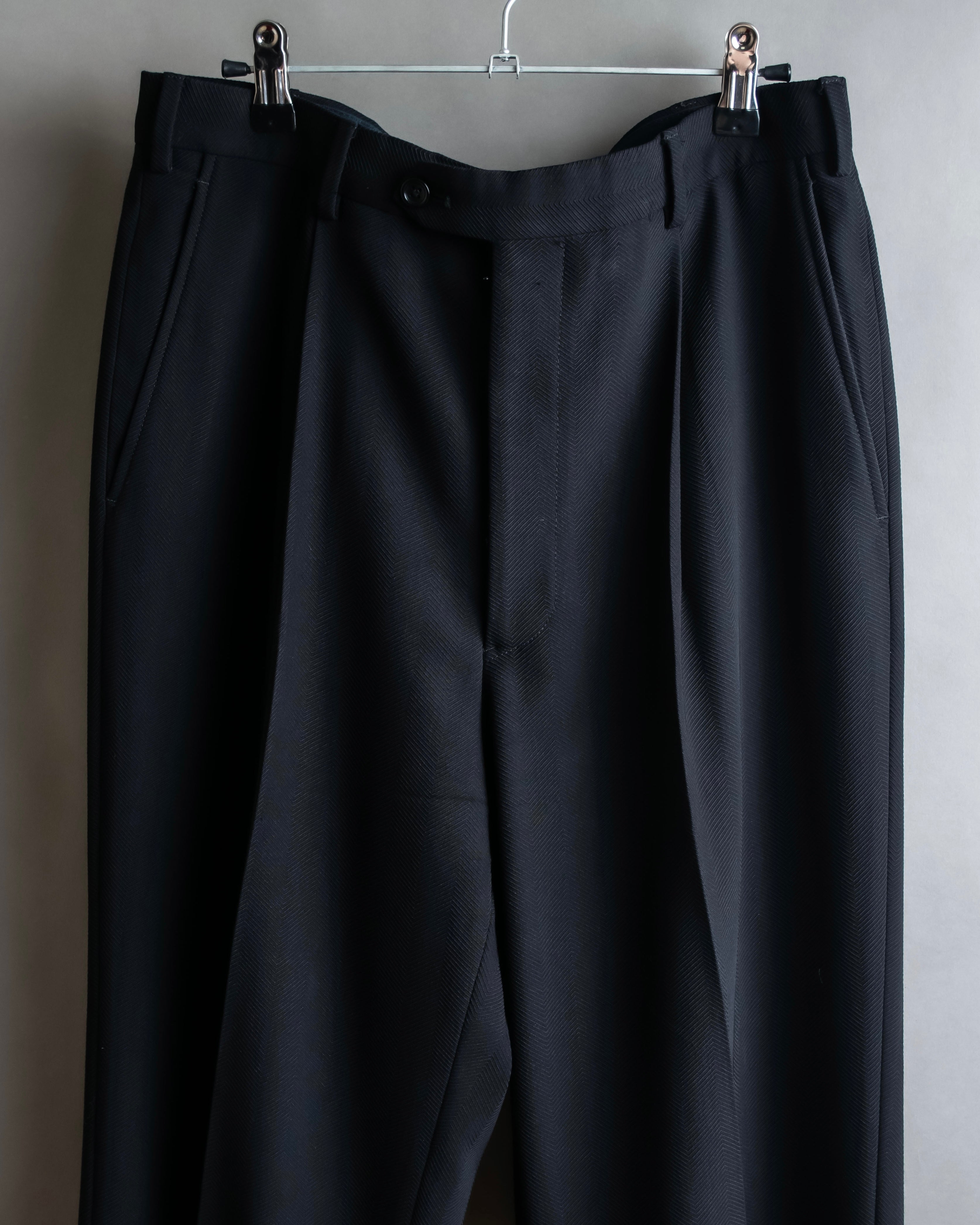 "ARMANI COLLEZIONI" Herringbone weave classical detail set up