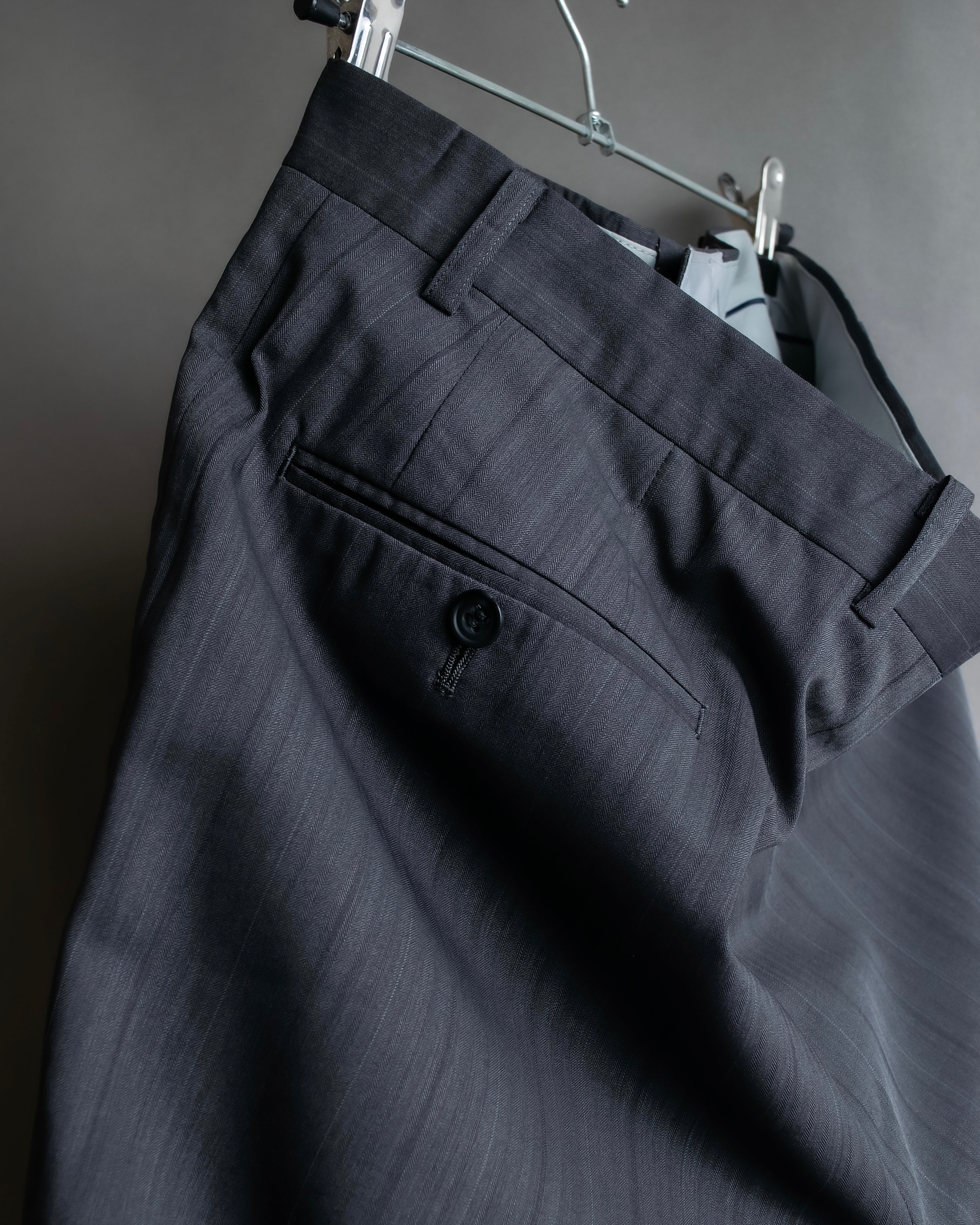 "CHRISTIAN DIOR MONSIEUR" Shadow stripe pattern classical formal detail set up