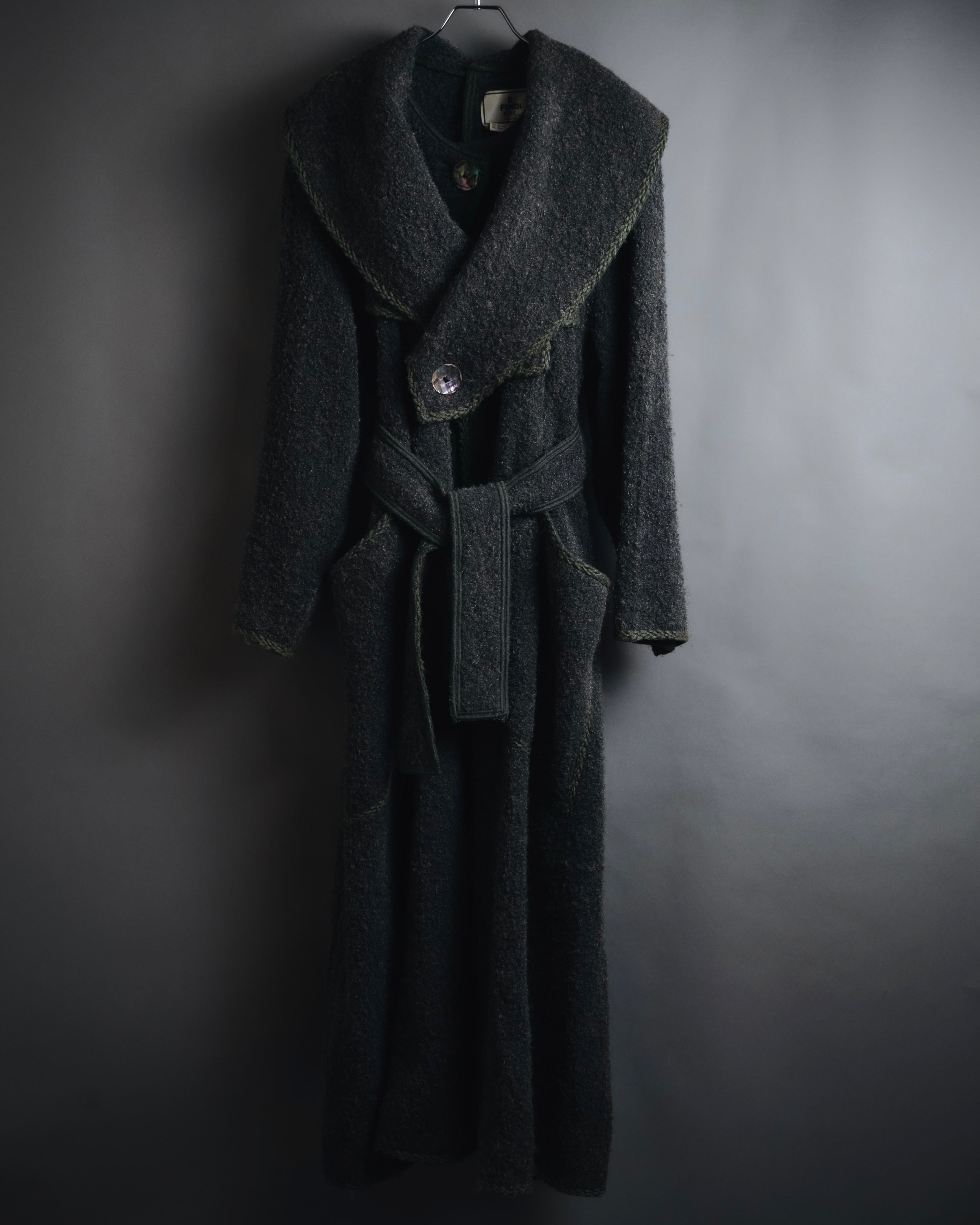 –SPECIAL– "FENDI"
Late 80s-early 90s oversized pile wool wrap coat