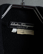 "Salvatore Ferragamo" 90's-00's Gancini motif design box silhouette jacket