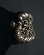 "Christian Dior" Rope-edged filigree signet ring