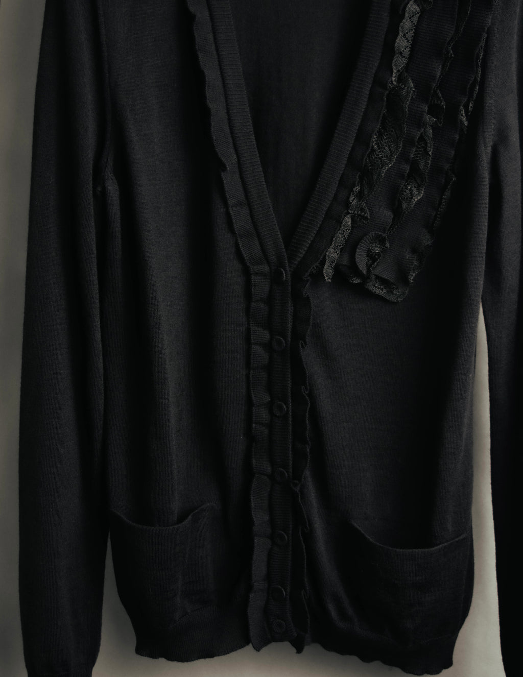 "RED VALENTINO" 10's Feminine merino wool knit cardigan