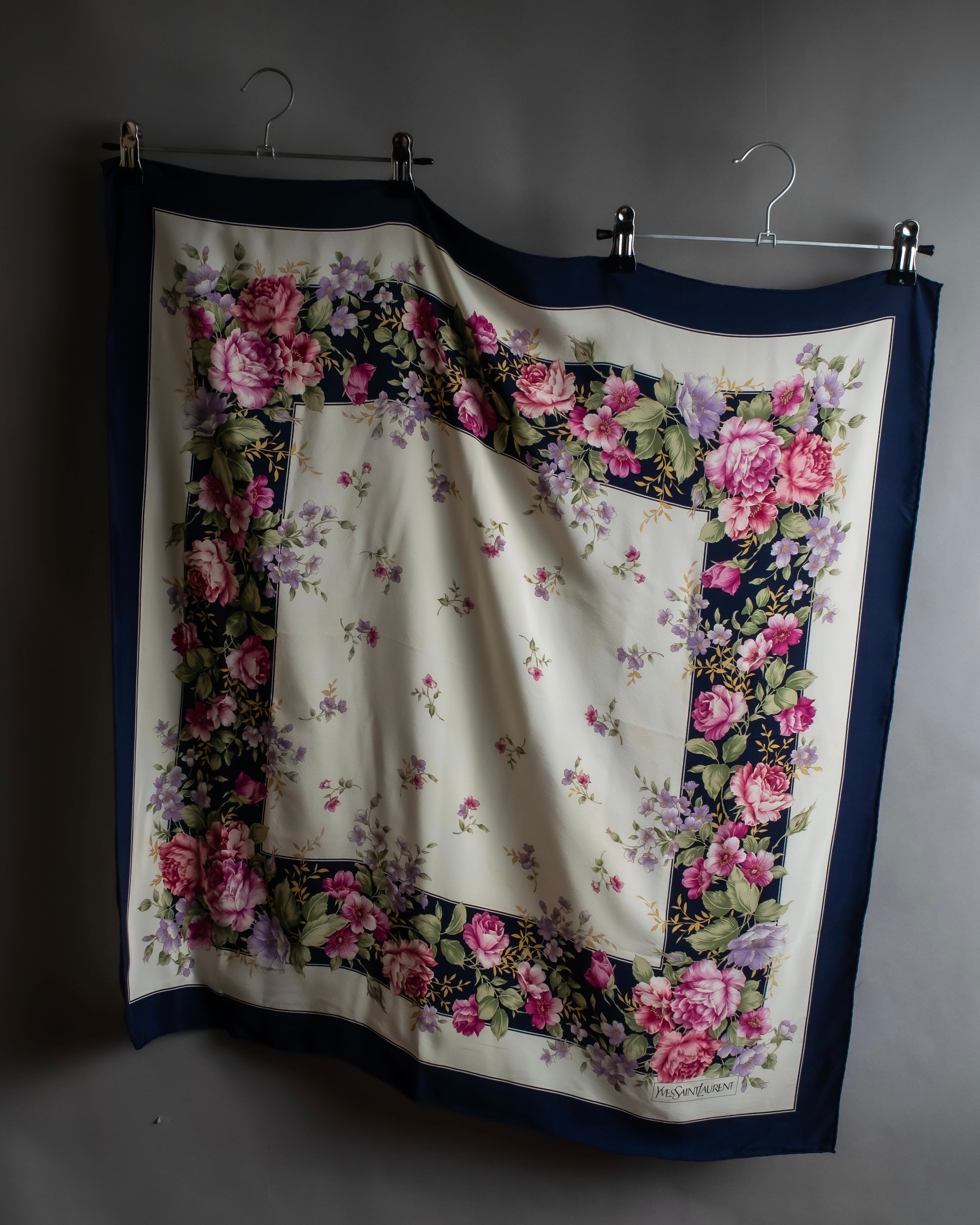 "YVES SAINT LAURENT" Peony small flower bouquet pattern silk scarf