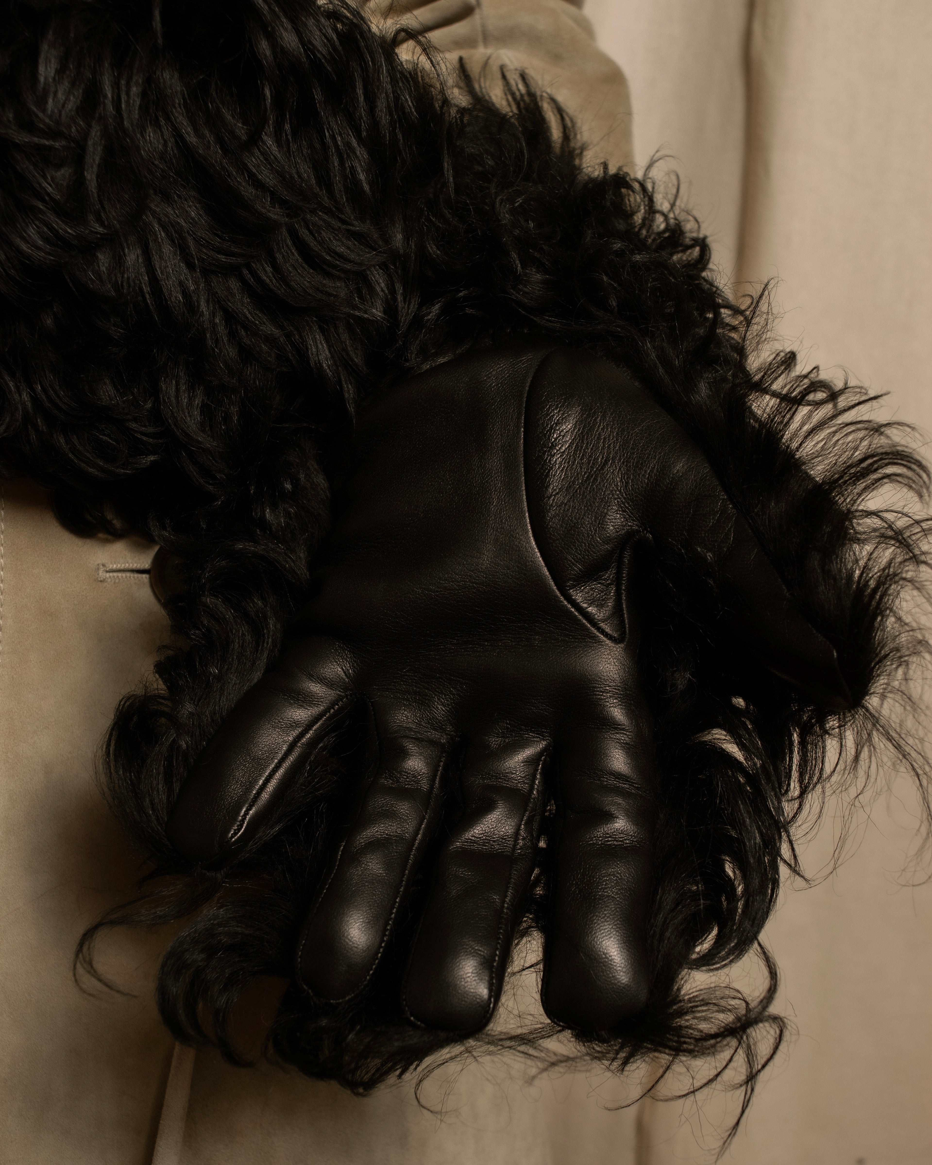 "BOTTEGA VENETA" Long-haired fur design leather gloves