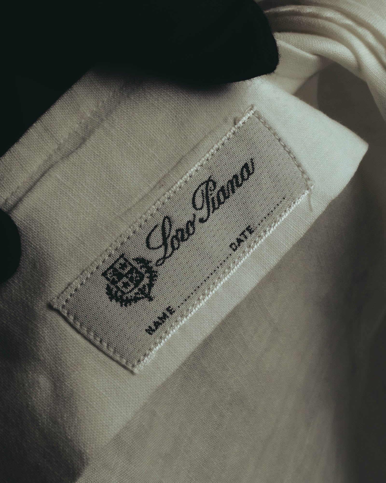 "Loro Piana" Lightweight linen long sleeve shirt