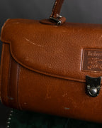 "BURBERRYS" Horizontally shaped brown leather one-handle bag