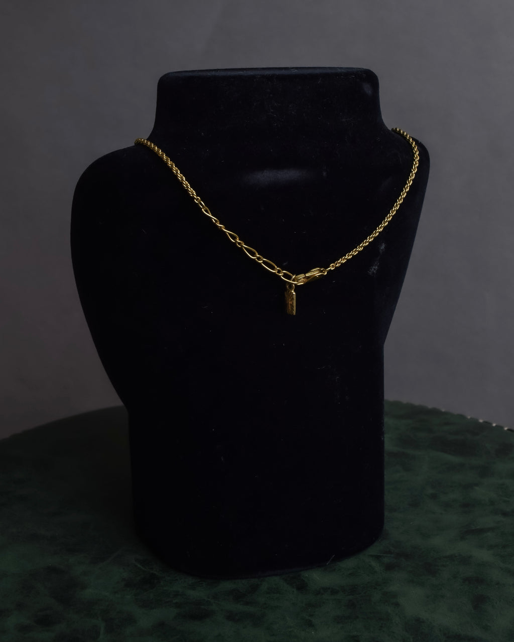 "YVES SAINT LAURENT" Triangle motif glass stone necklace