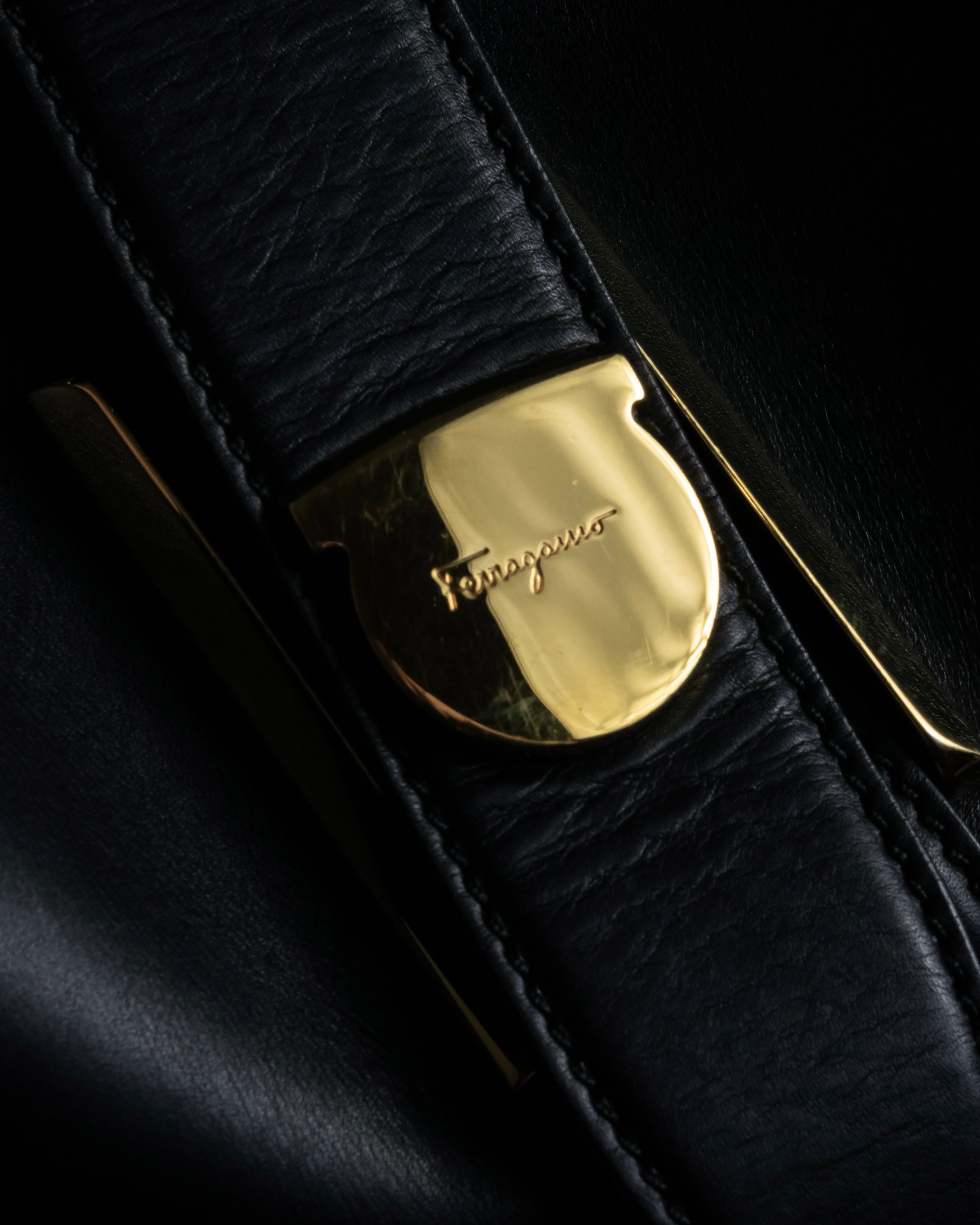 "Salvatore Ferragamo" Vertical gancini drawstring hobo bag