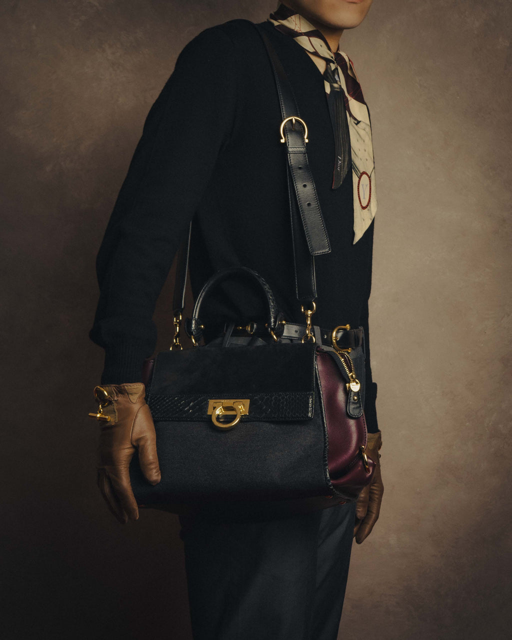 -SPECIAL- “Salvatore Ferragamo” 2019-21 Mixed material Sofia top handle bag