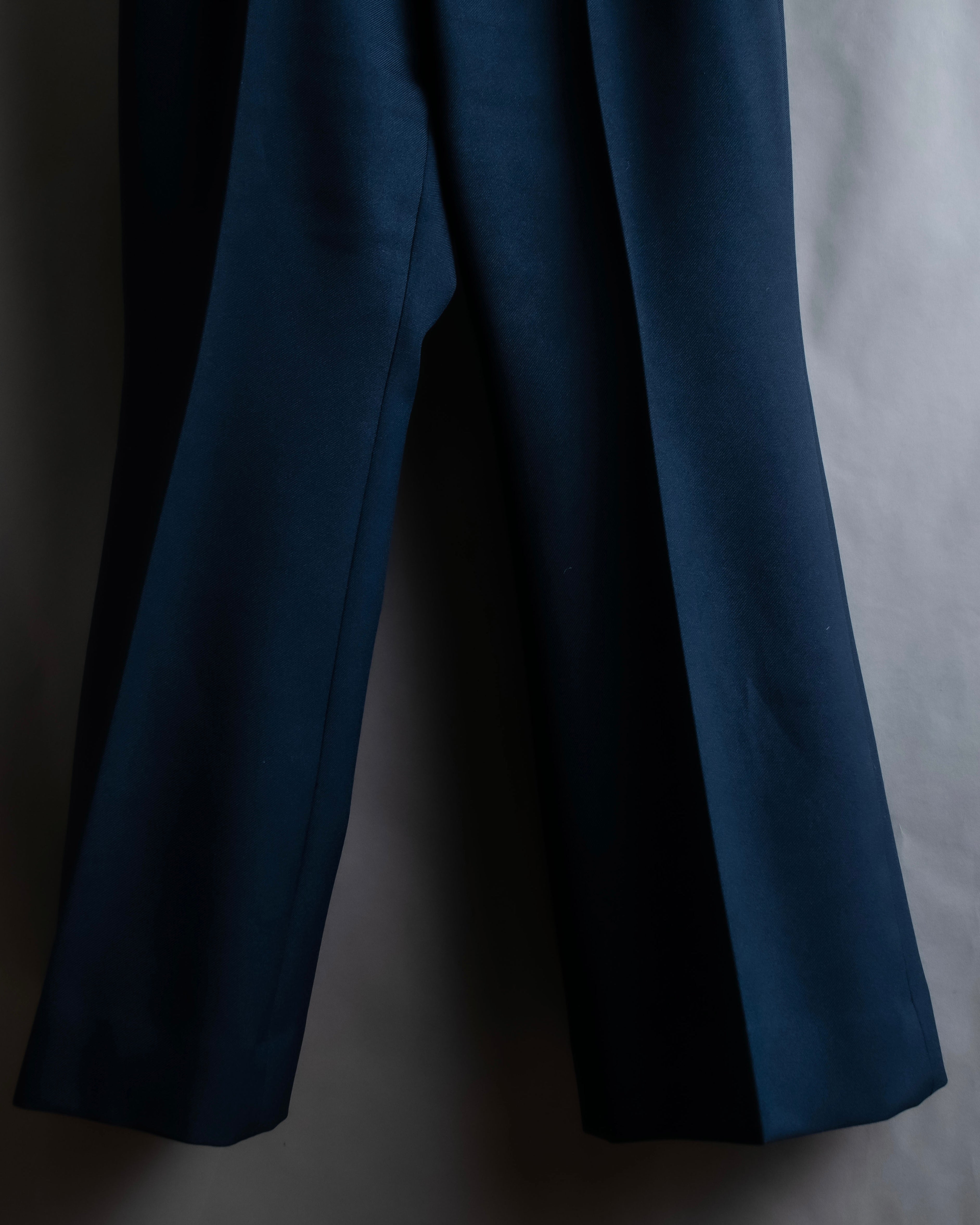 "GUCCI" Deep-tuck wool gently flared slacks