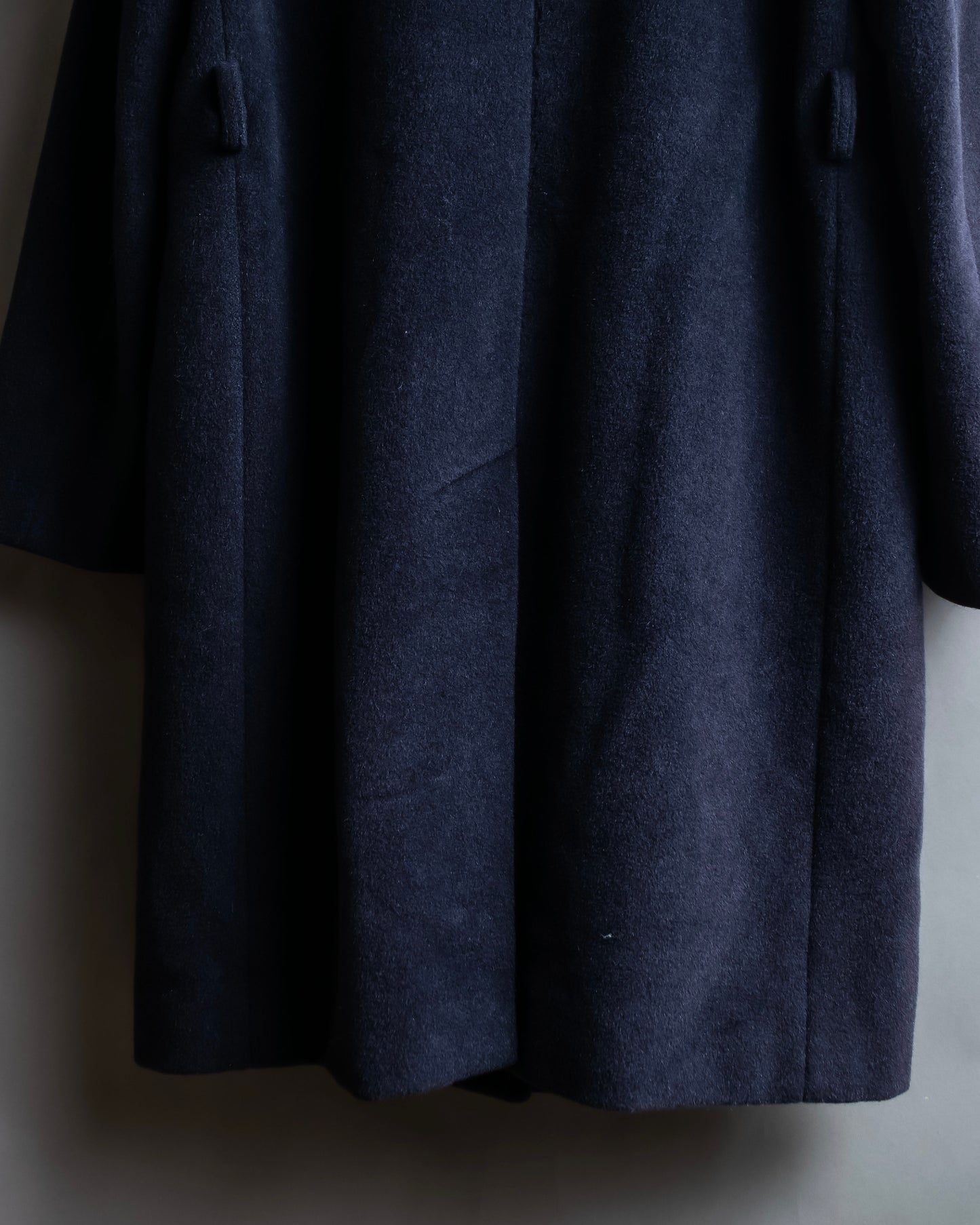 "MAX&Co." Belted design wide lapel mid-length coat