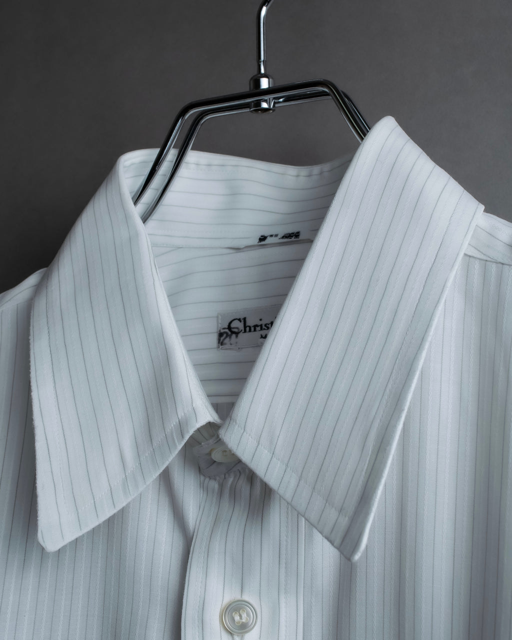"CHRISTIAN DIOR MONSIEUR"
 Wide spread color royal order white shirt