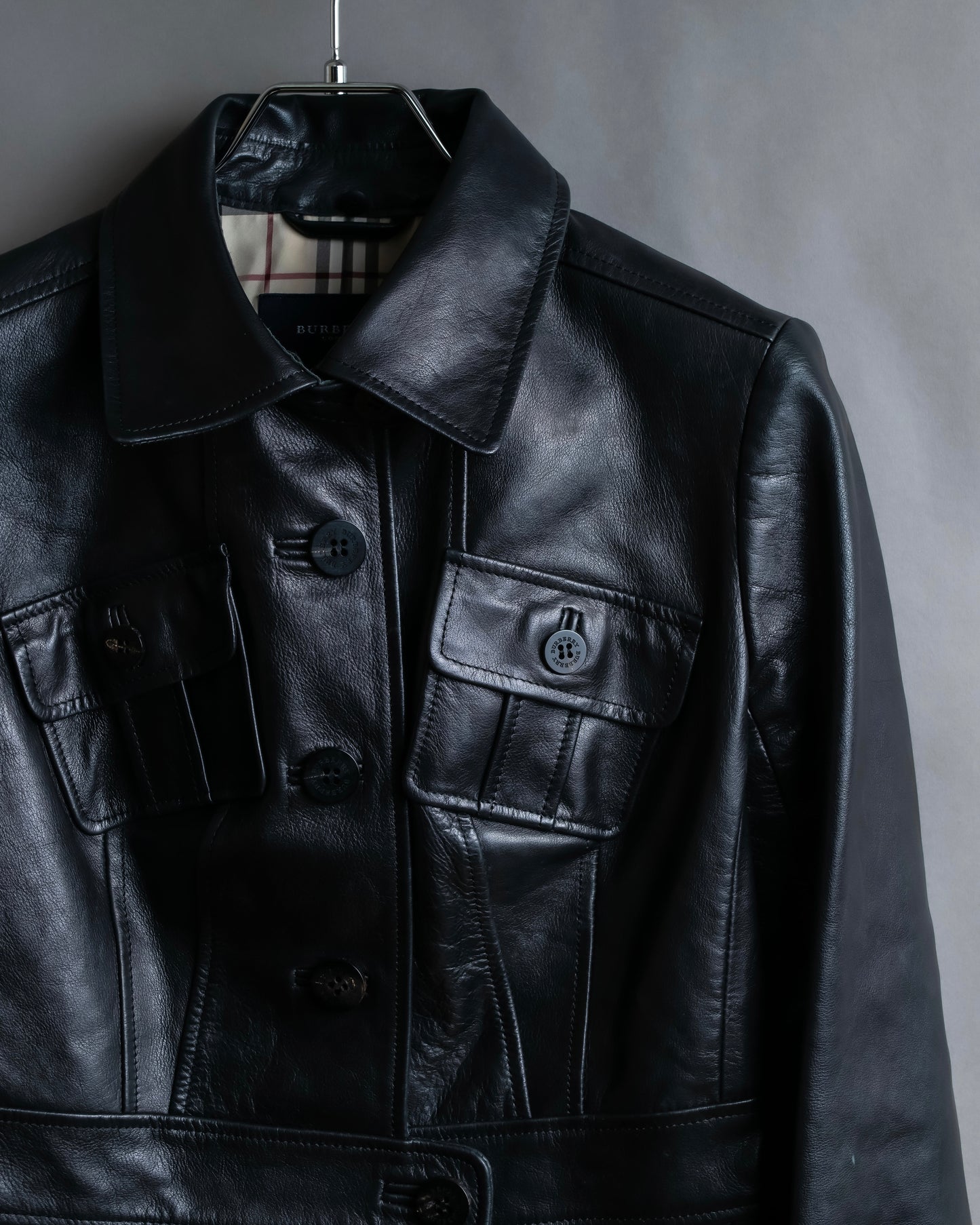 "BURBERRY" 100% cow leather Military pocket details short length jacket