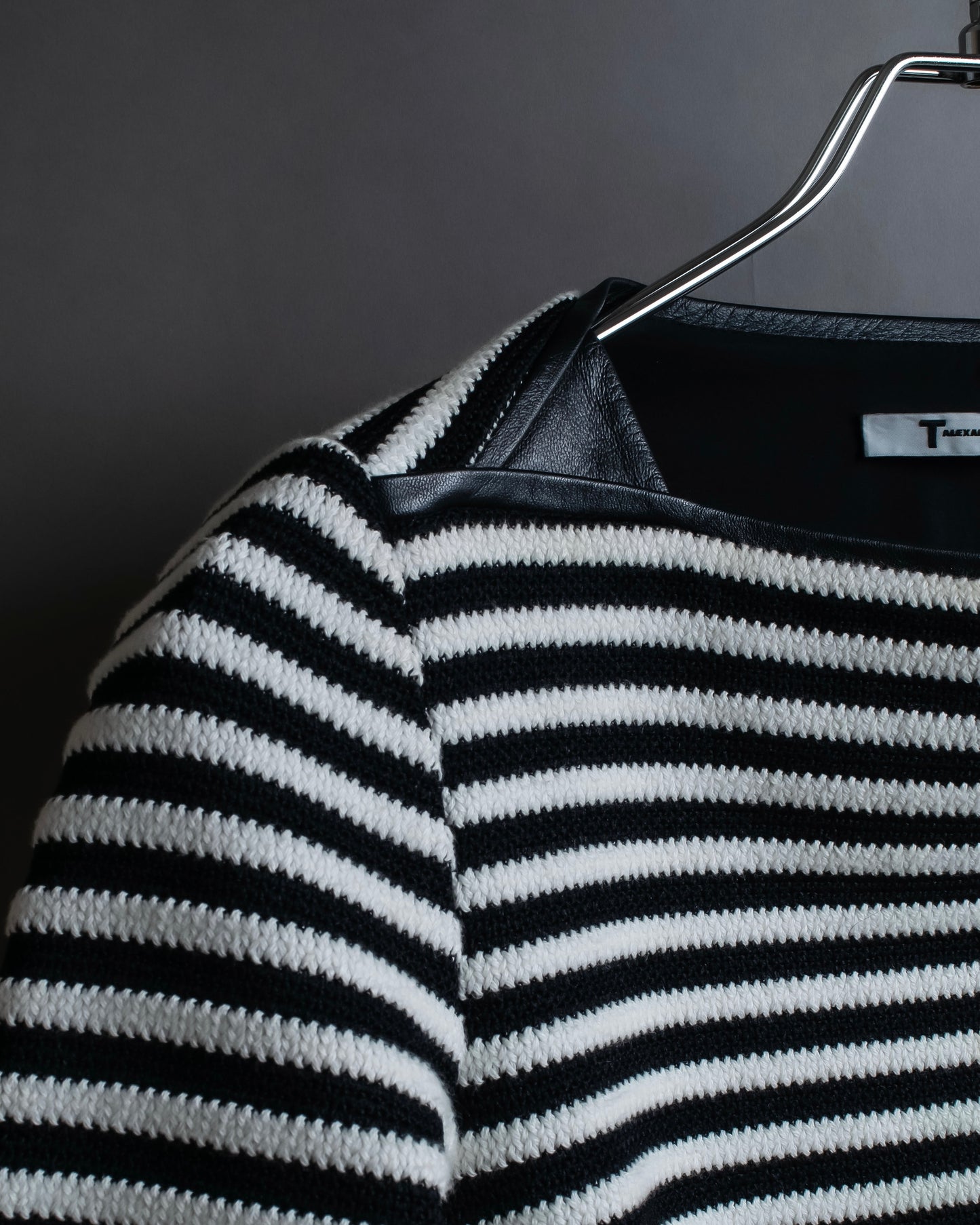 "T by Alexander Wang" Uniform striped ribbed knit pullover