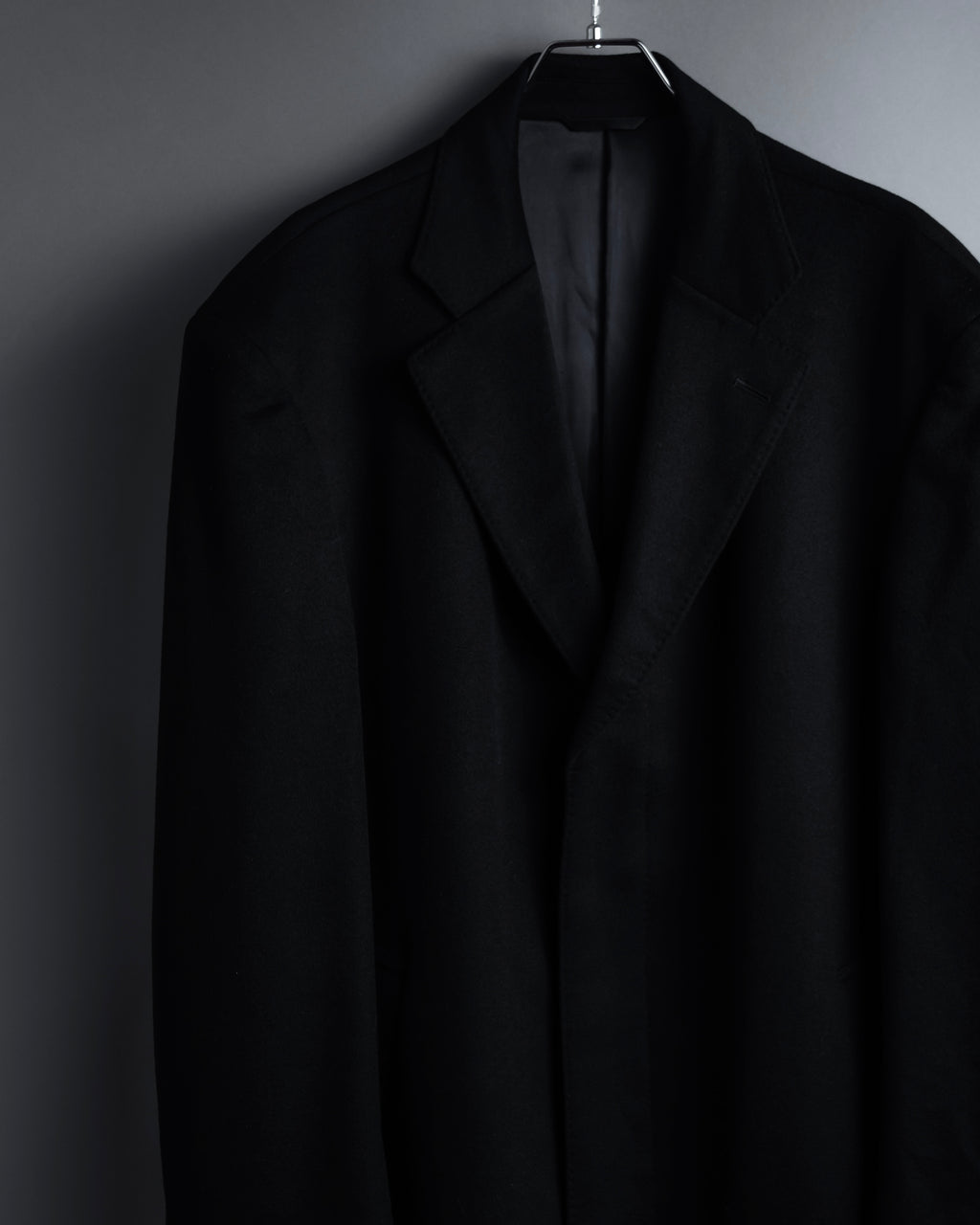 "BELLUMORE／ANTONIO FUSCO"
Fly front 100% cashmere chester coat