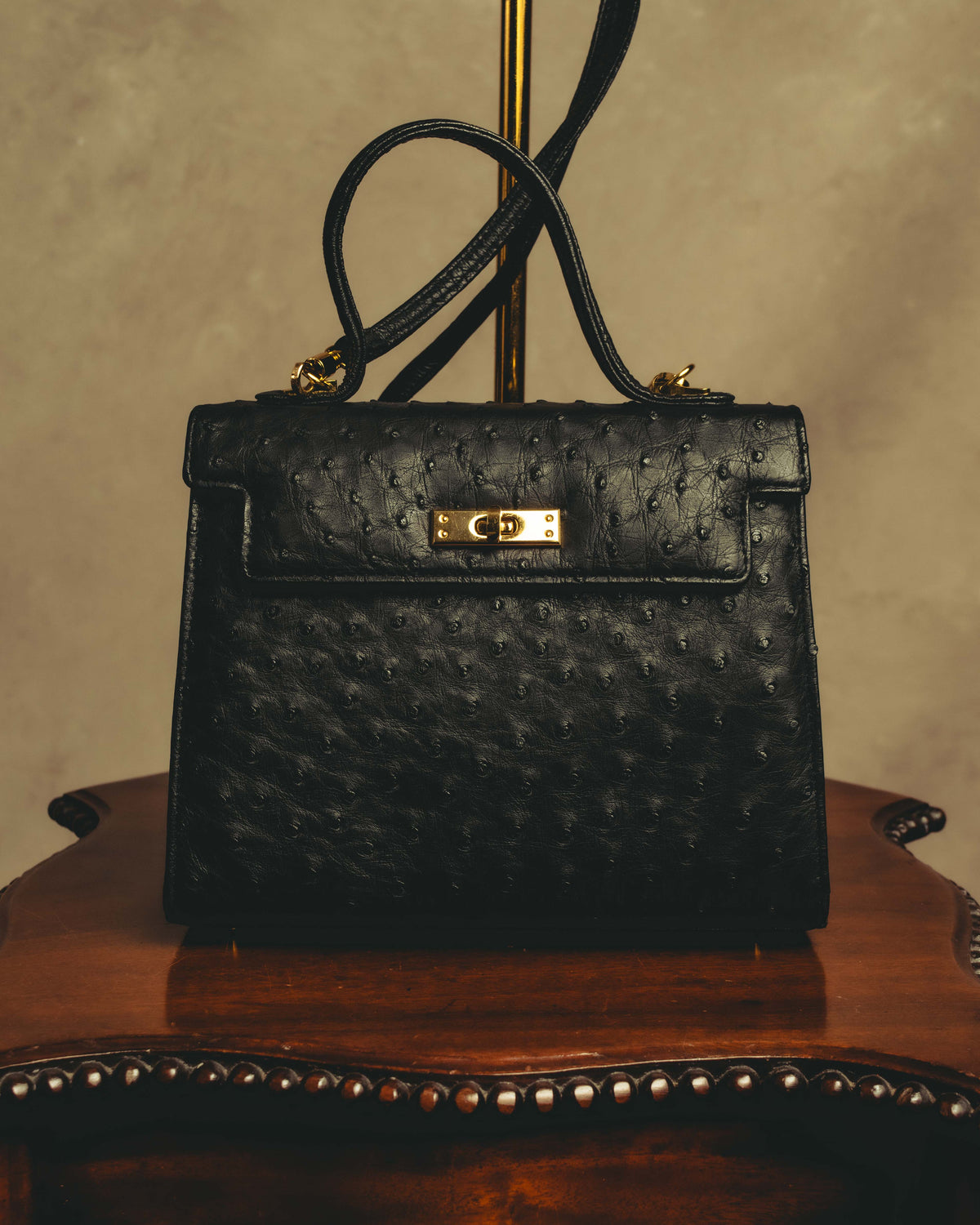 -SPECIAL- "Balenciaga" 90's-00's Ostrich leather structured top handle bag