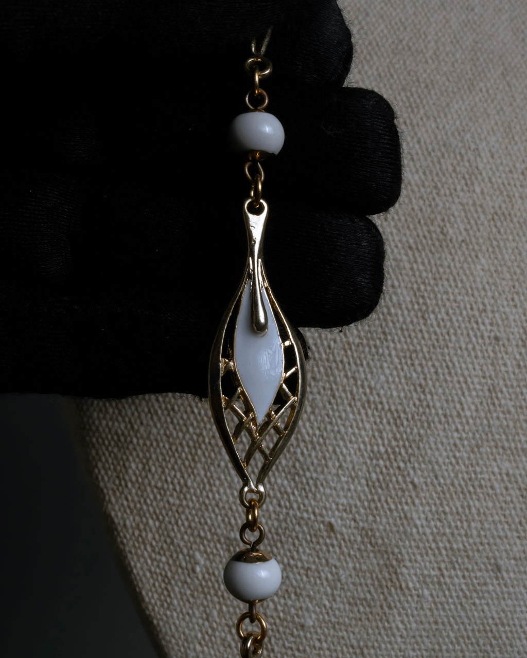 "BALENCIAGA" Leaf motif bijou santoire necklace