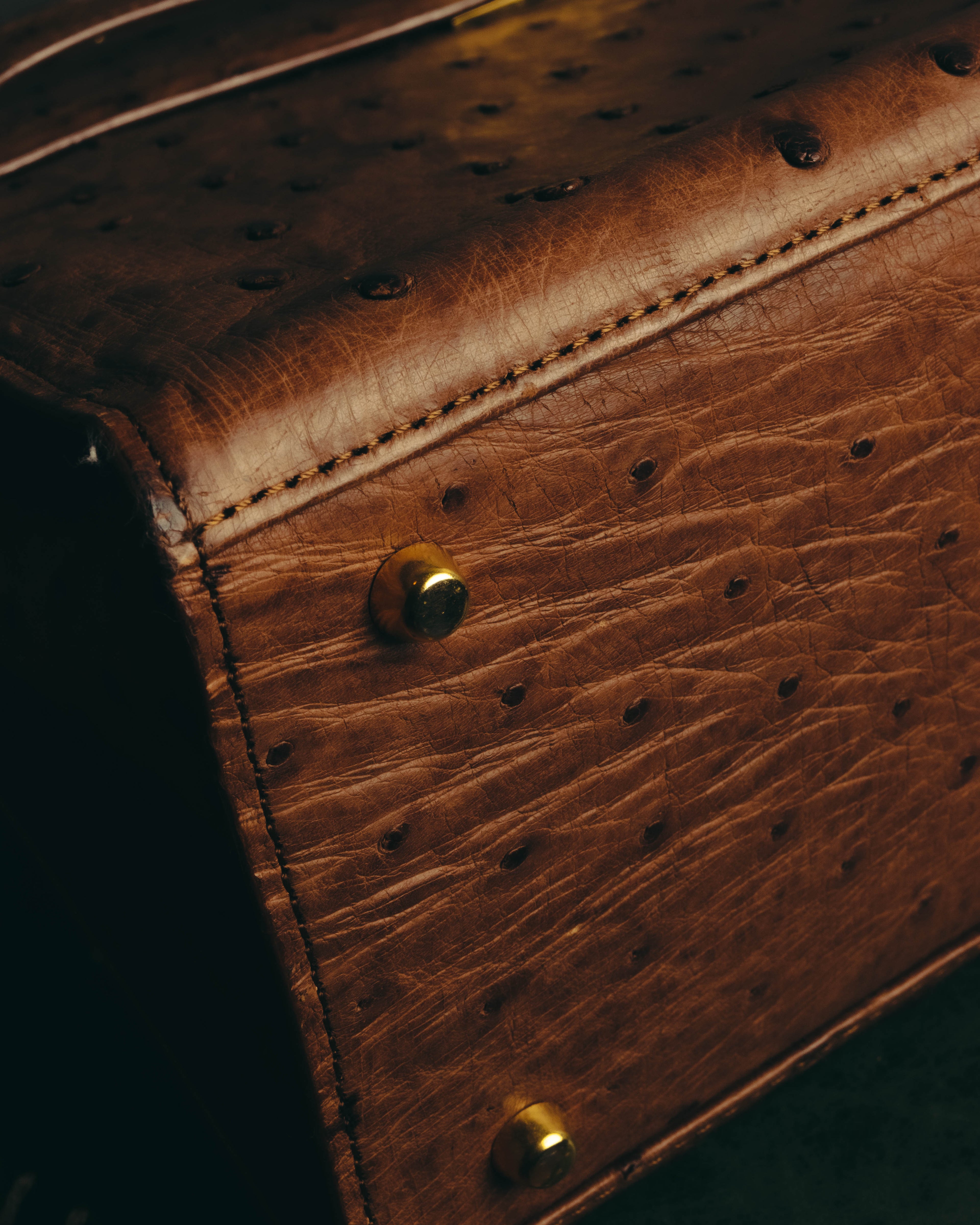 "JARDIN DES SACS" 80's-90's Structured ostrich leather top handle bag