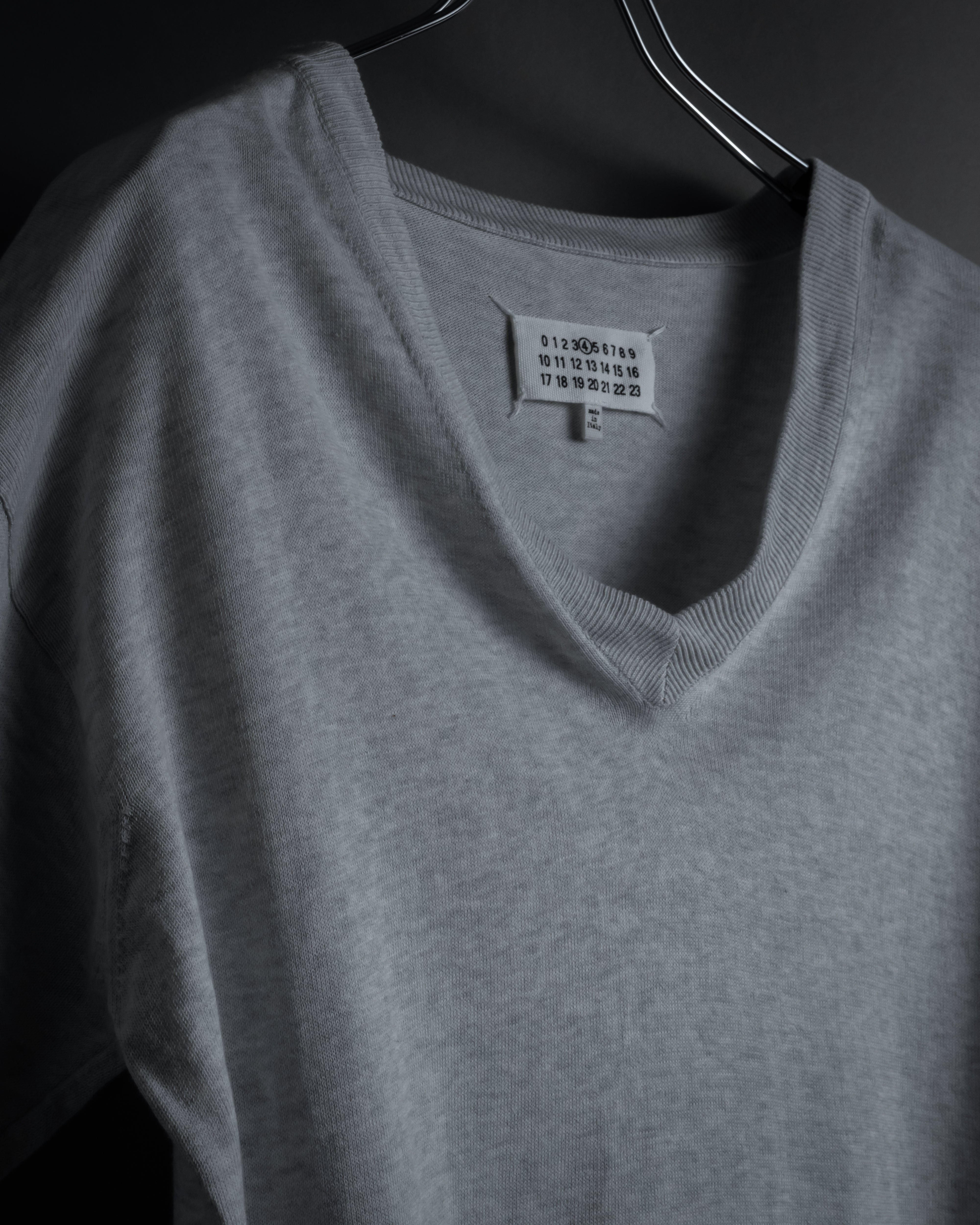 MAISON MARGIELA (メゾン マルジェラ) - Vネック ニット - グレー - S