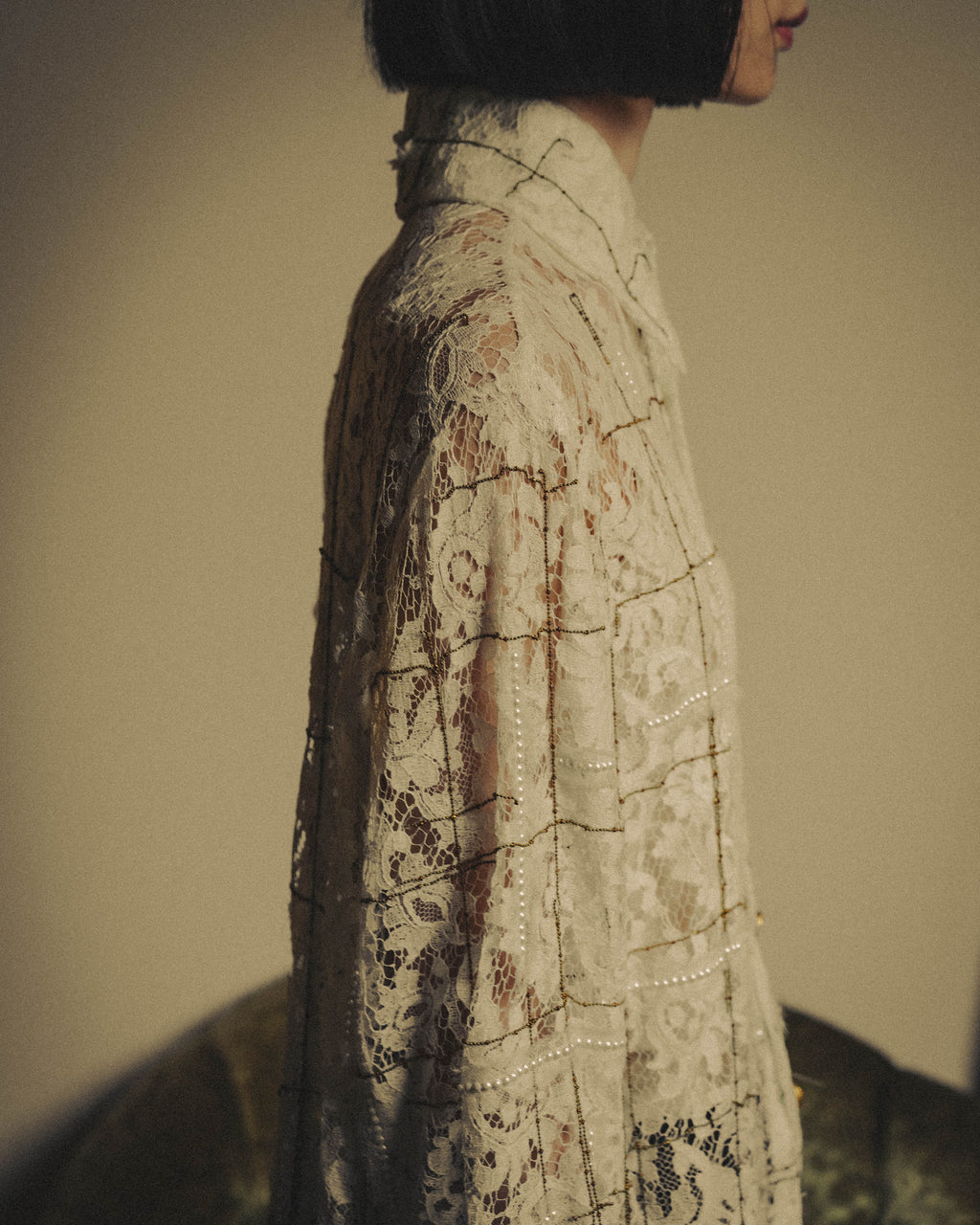 -SPECIAL- "CHANEL" 10's-20's Embellished floral lace and pearl check oversized shirt