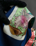 "GUCCI" Seascape motif silk scarf