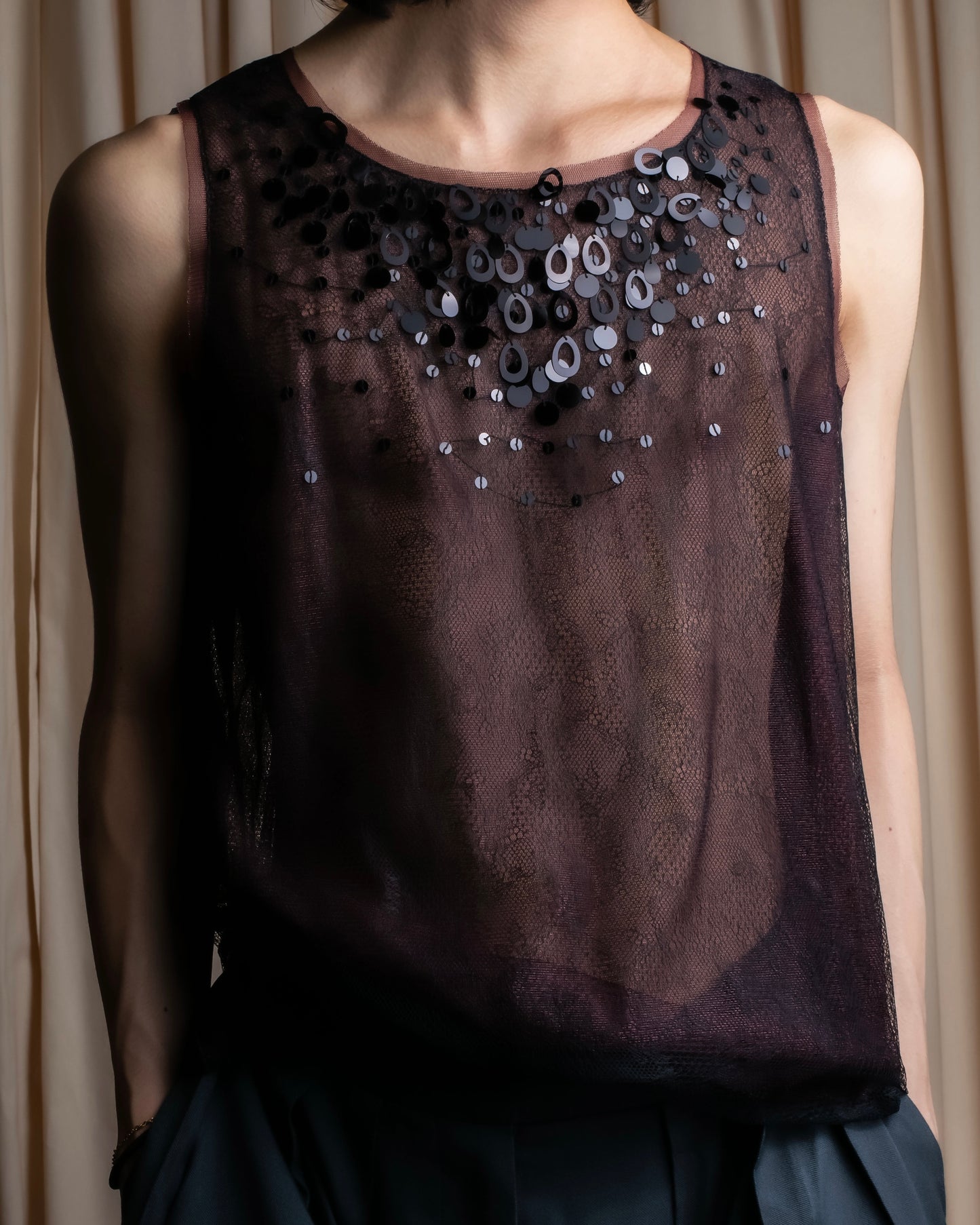 "LANVIN" Sequined bejeweled sleeveless pullover