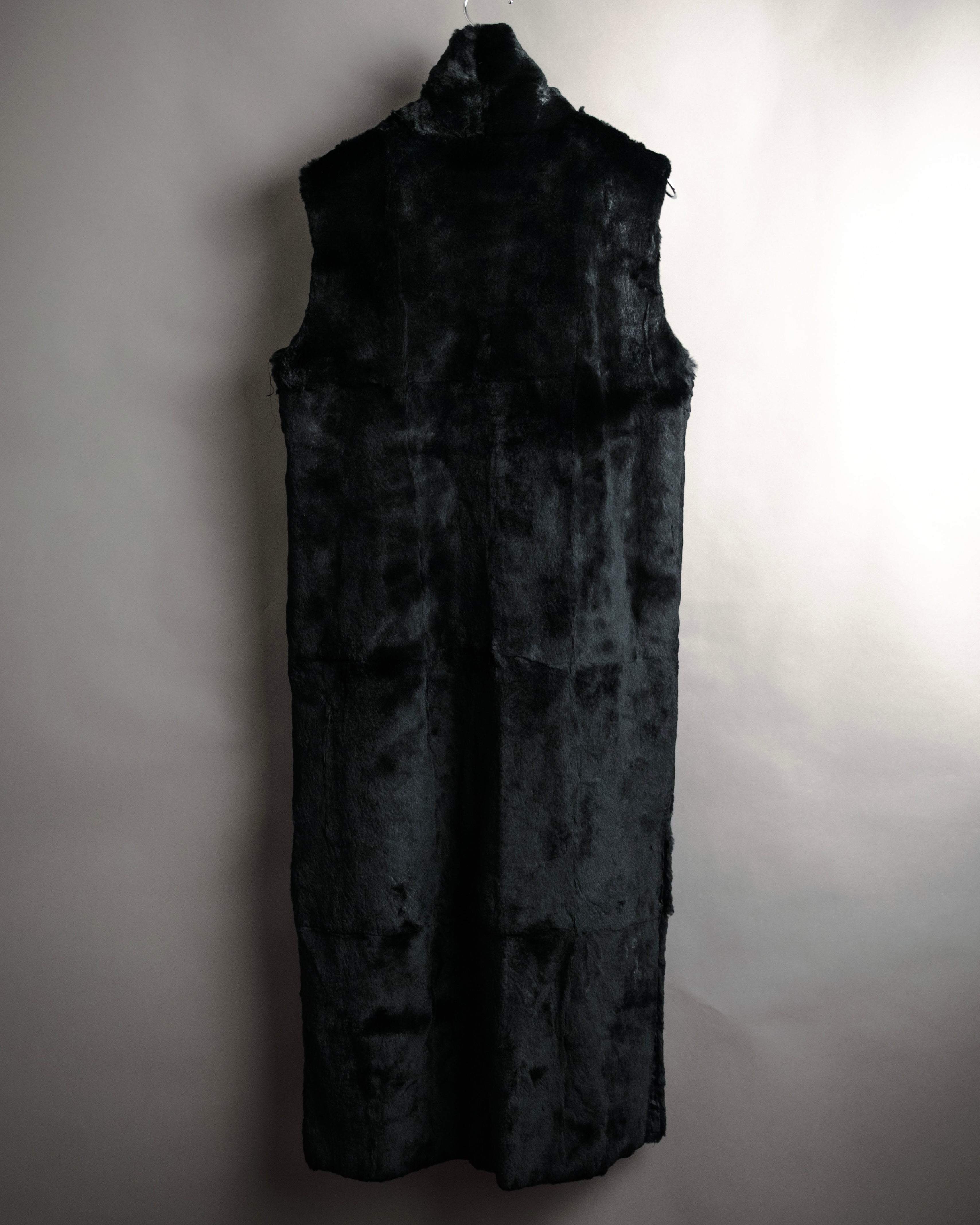 “YVES SAINT LAURENT” 70’s-80’s Long fur gilet