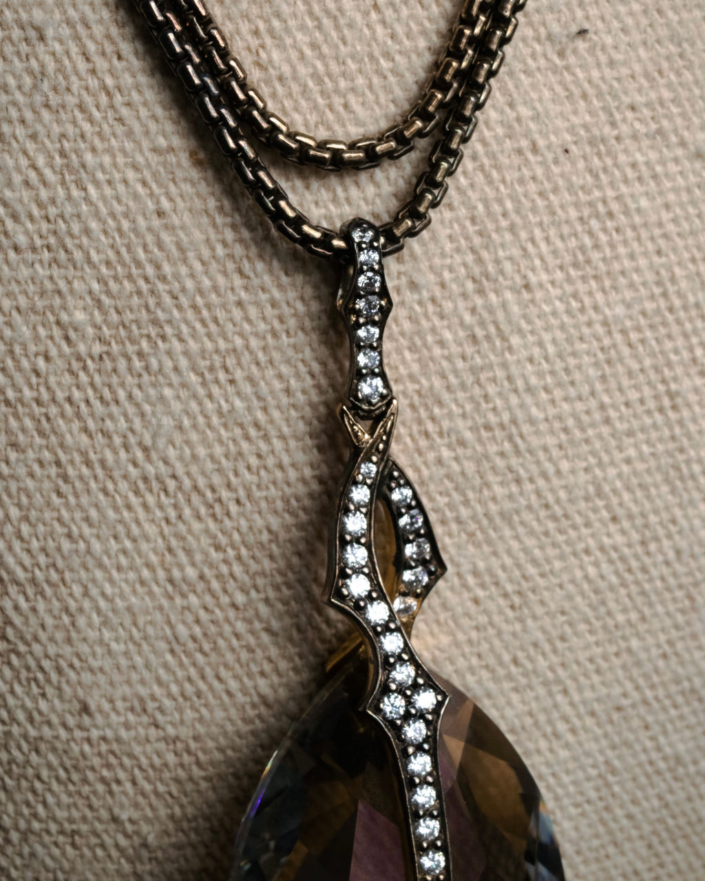“Stephen Webster” 2000-2010 Crystal haze pendant necklace